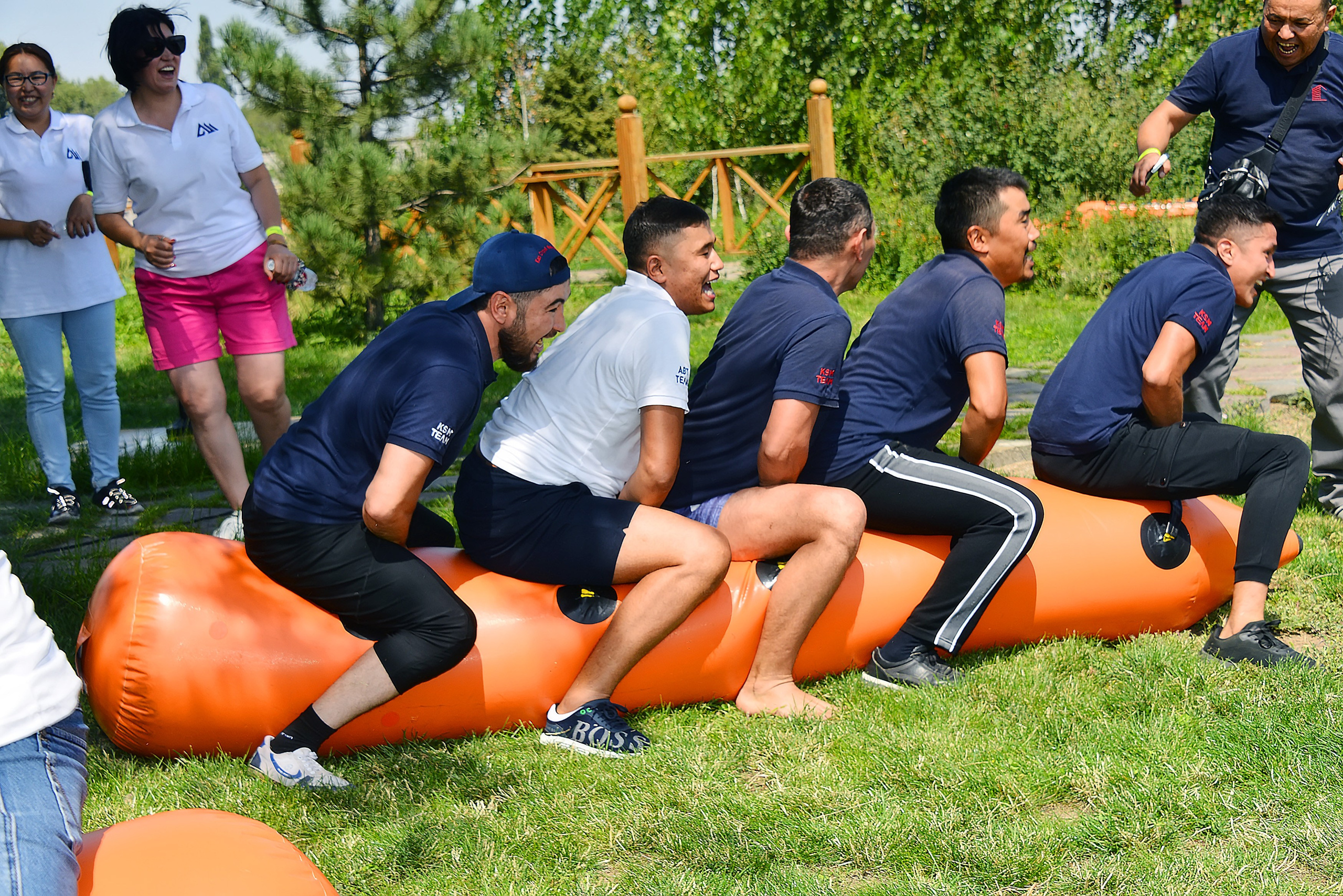 Тимбилдинг-2. Фотосъёмка. Фотограф Сергей Авдеев-семейный и детский фотограф в Алматы