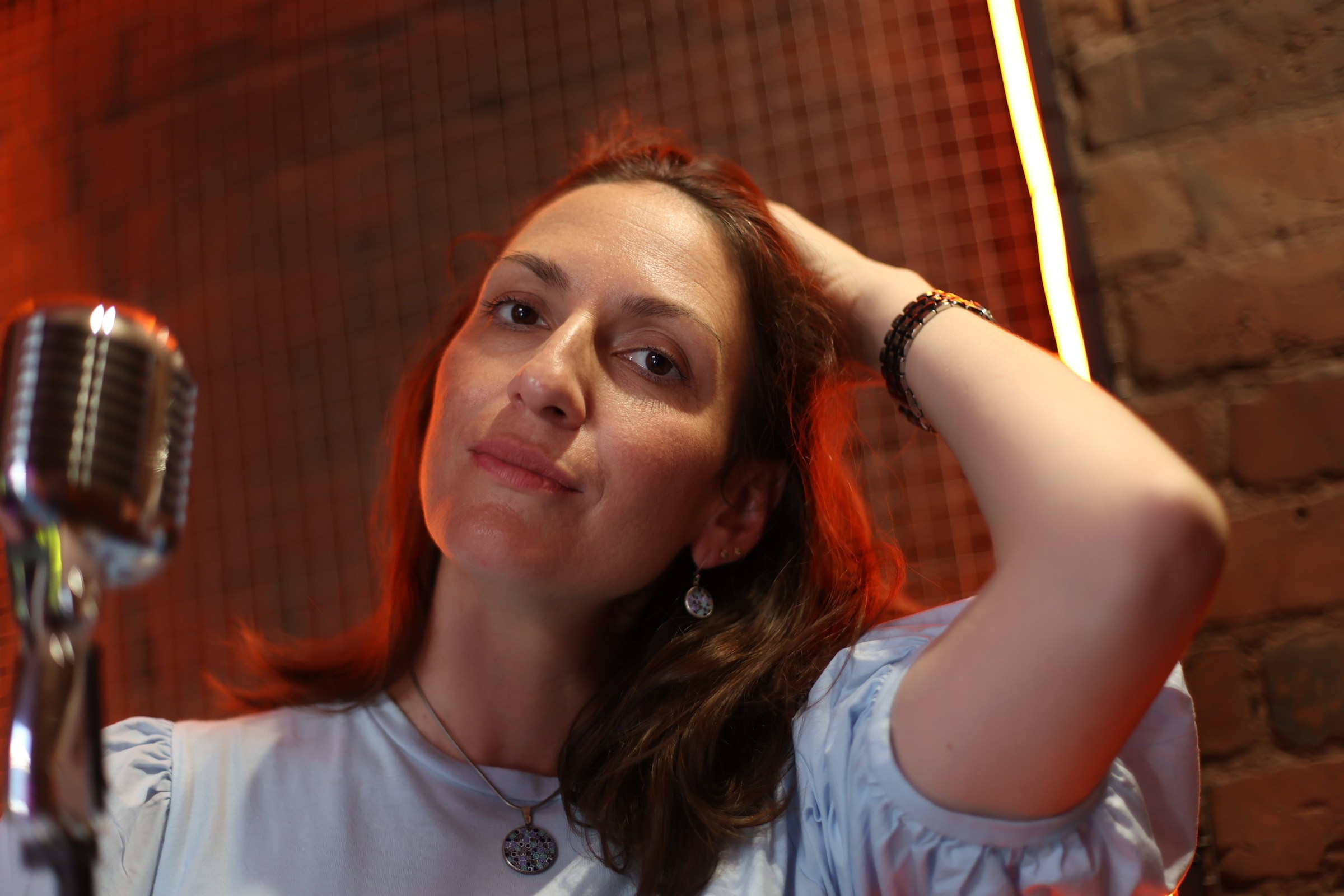 Съемка видеоклипа в студии звукозаписи. Фотограф для вас и вашего бизнеса в Москве Альбина Никифоров