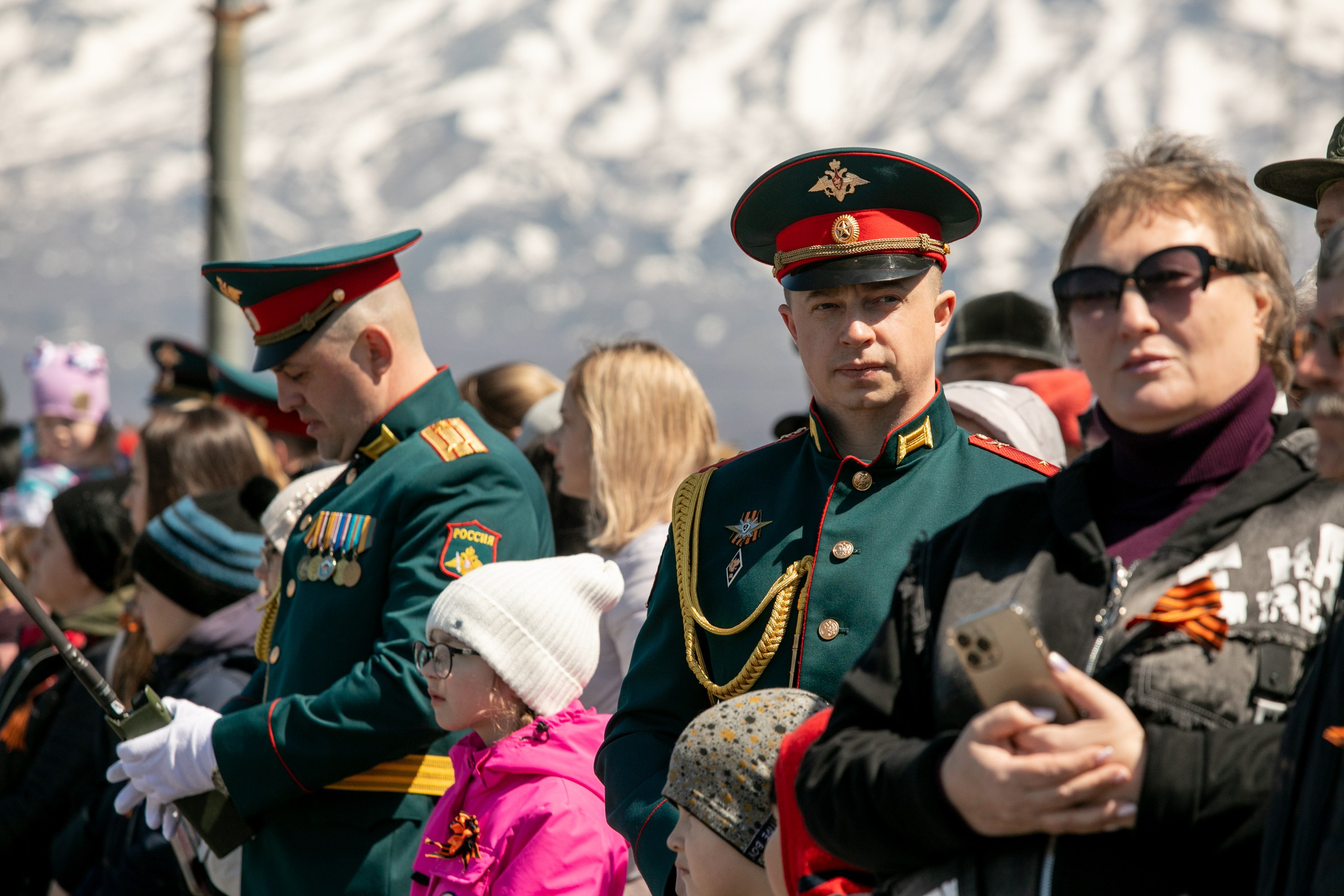 Парад Победы о. Итуруп. Фотограф Анна Сорокина
