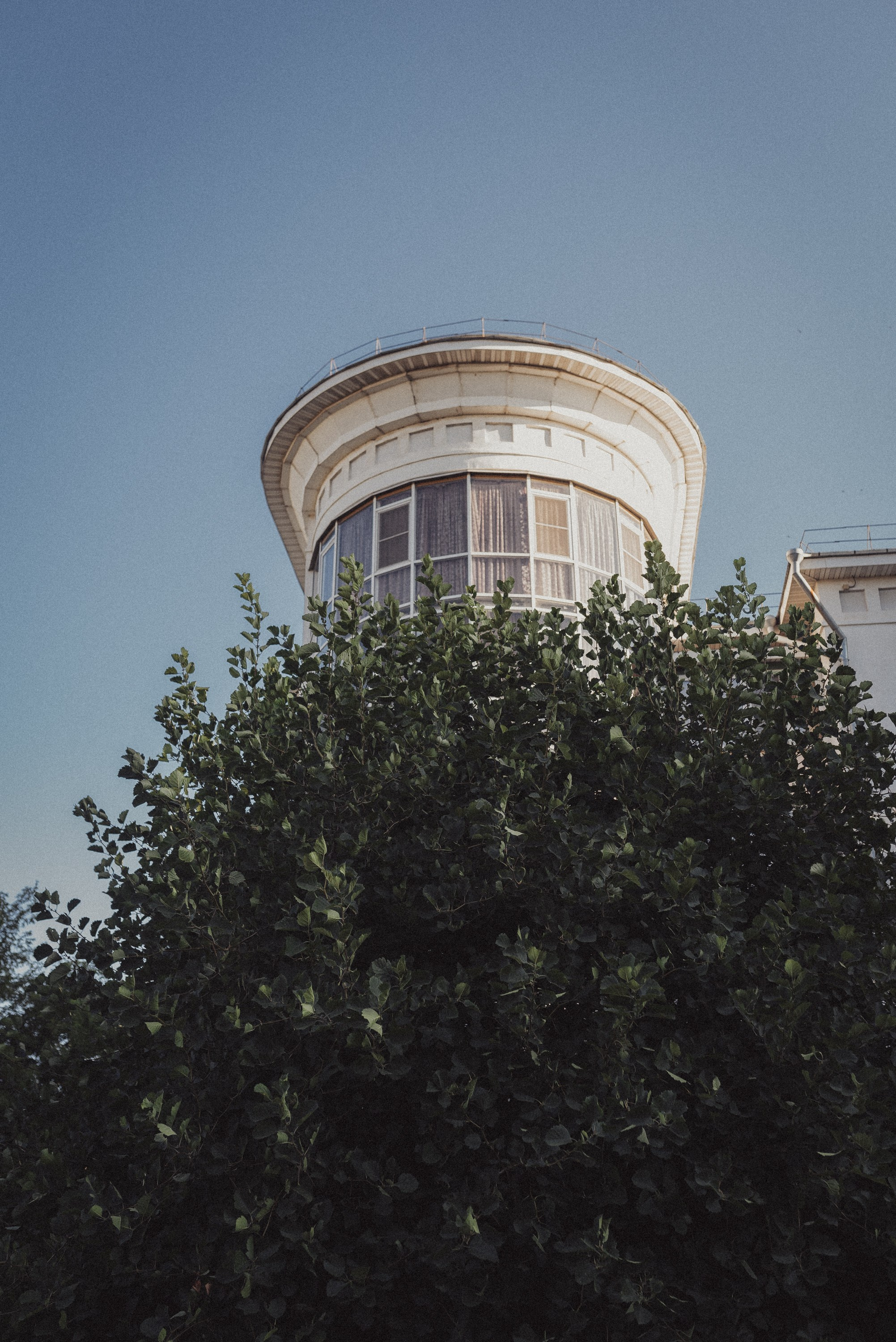 Проект #улицыгорода. Ярославль, улица Большая Фёдоровская. Документальный фотограф Илья Тихановский