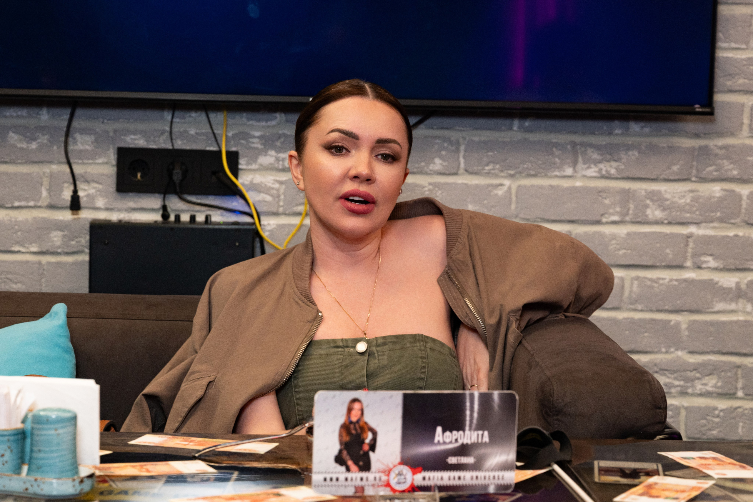 Репортаж на турнире по игре Мафия в «Мятном еноте». Фотограф мероприятий в Москве