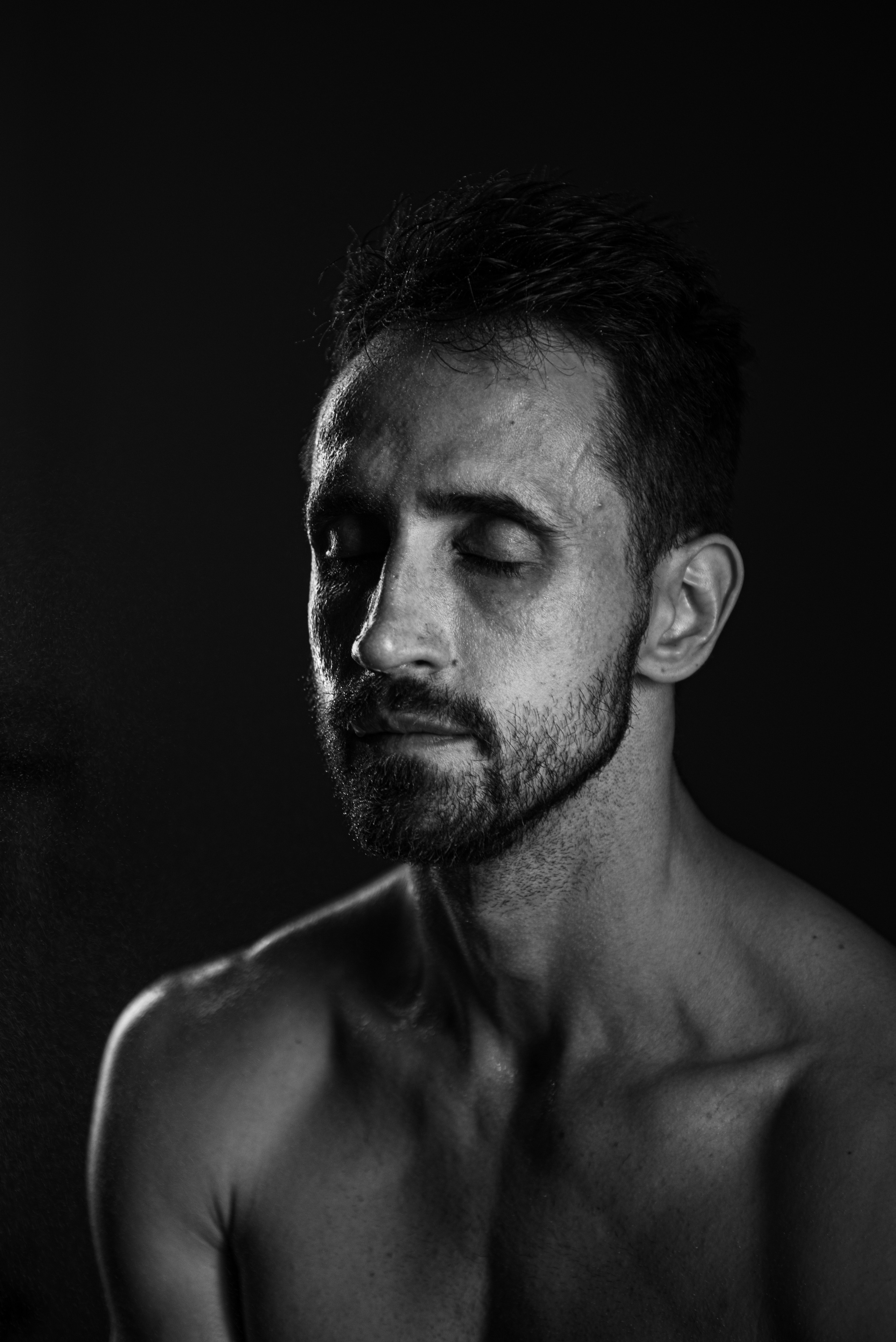 Антон. Портретный и архитектурный фотограф в Москве и Санкт-Петербурге