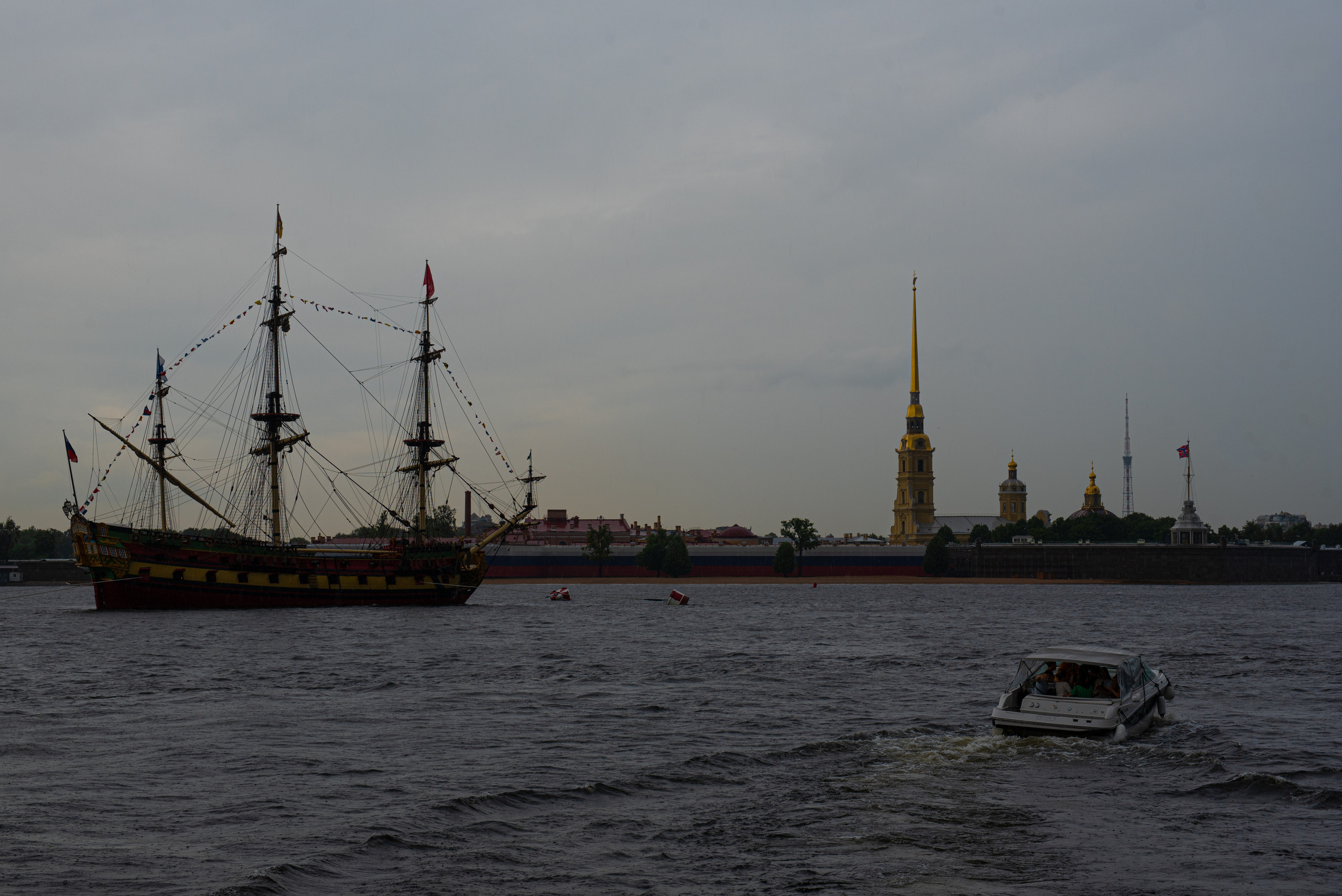 In rain. Портретный и архитектурный фотограф в Москве и Санкт-Петербурге