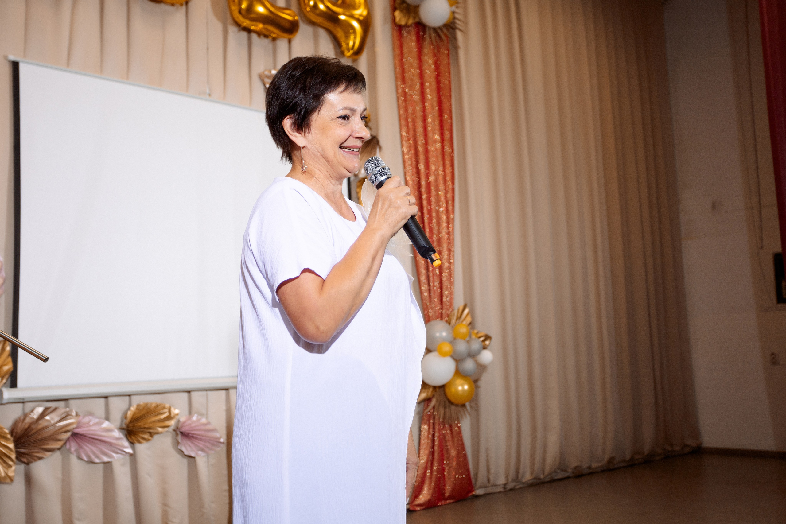 ВРУЧЕНИЕ АТТЕСТАТОВ: Пример. Все фото. Профессиональный фотограф в Ижевске Леша Петров