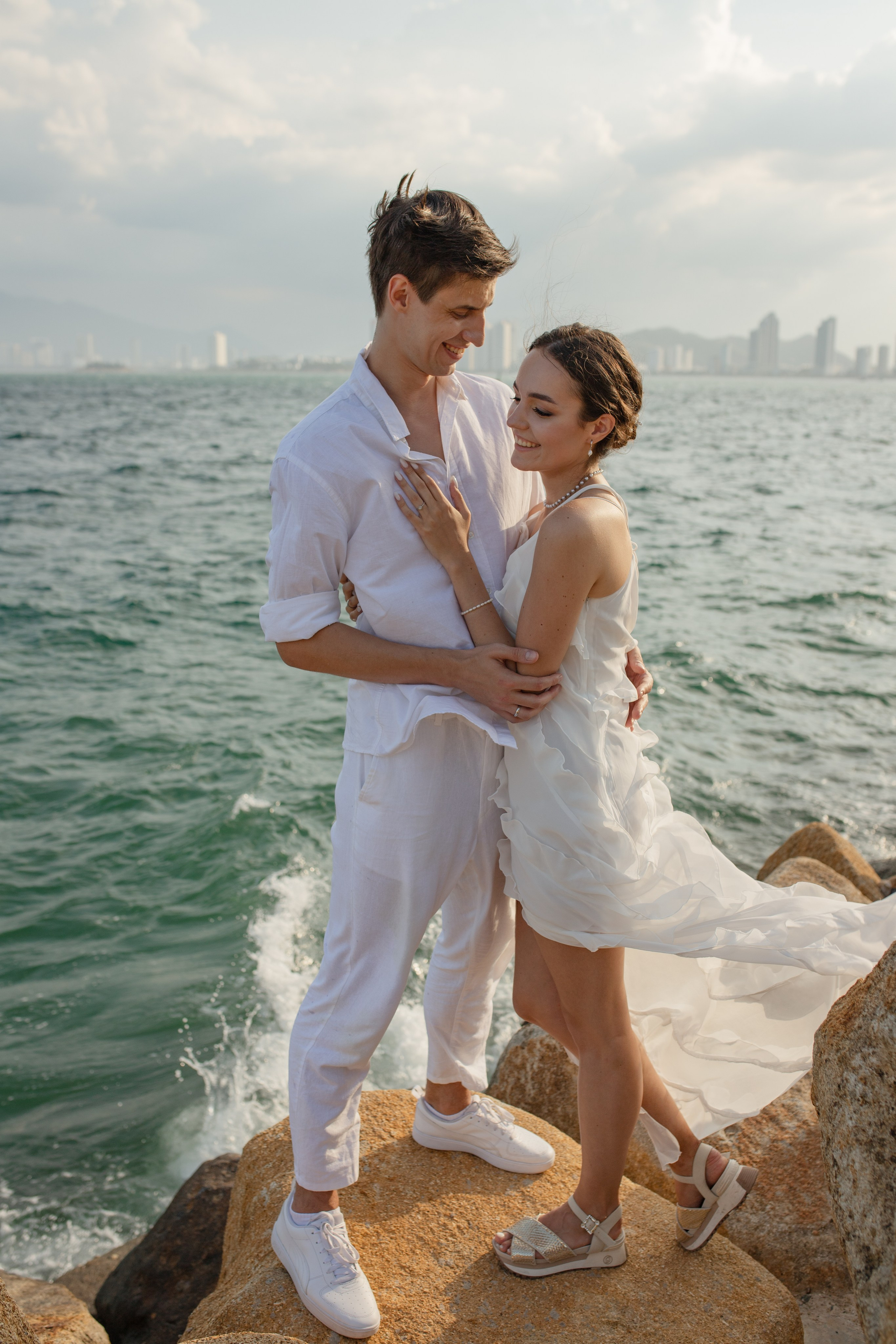 Владислав и Милена у моря. Главная