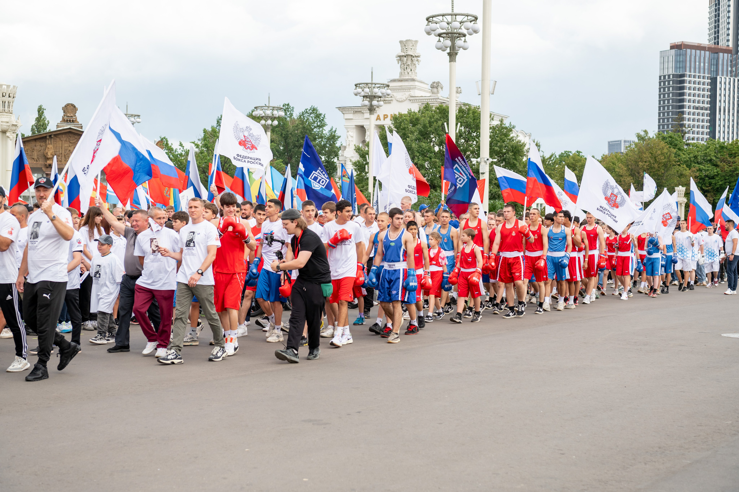 Спортивное шествие посвященное Дню физкультурника!. Детский и семейный фотограф г. Москва Оксана Катаджи