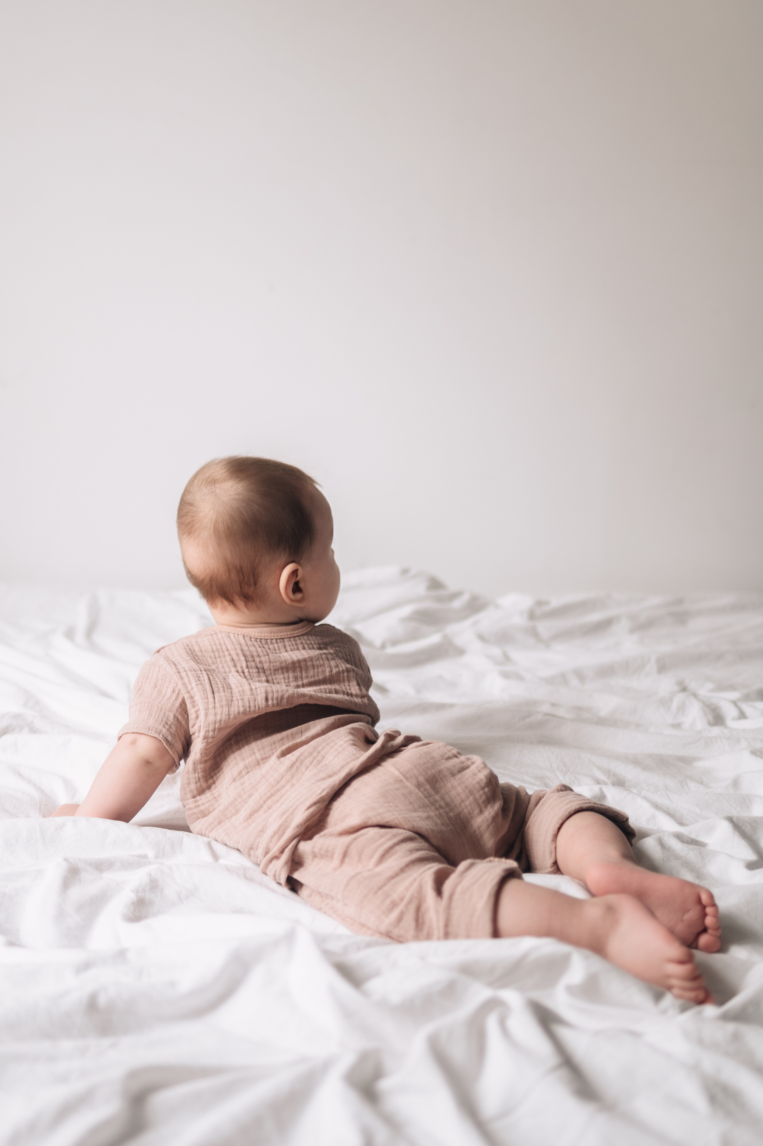 Семейная фотосессия на полгода Тимура. Фотограф в Москве и Московской области Таня Яблочкина