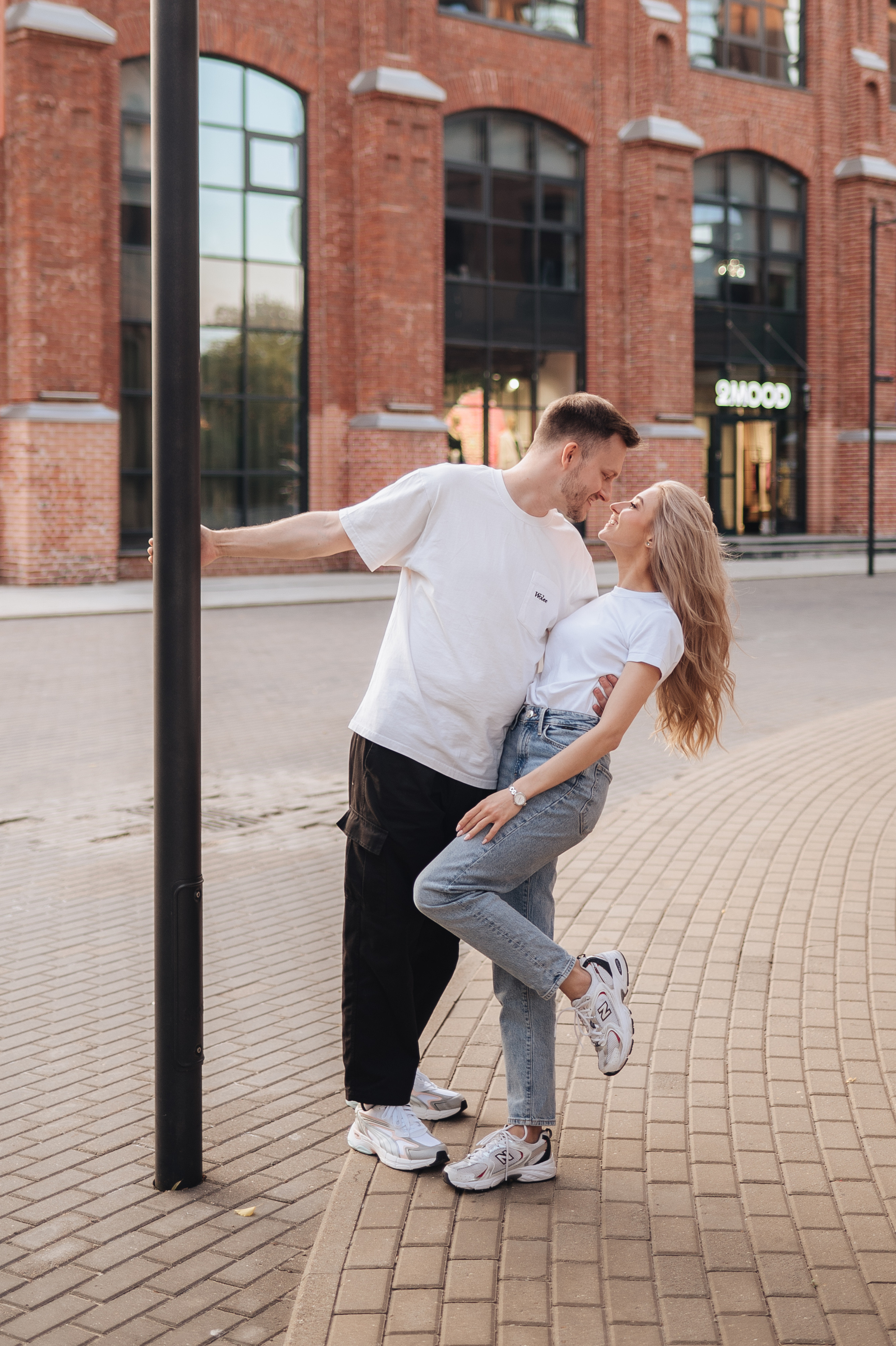 Городская лавстори Вани и Кати. Фотограф в Москве и Московской области Таня Яблочкина
