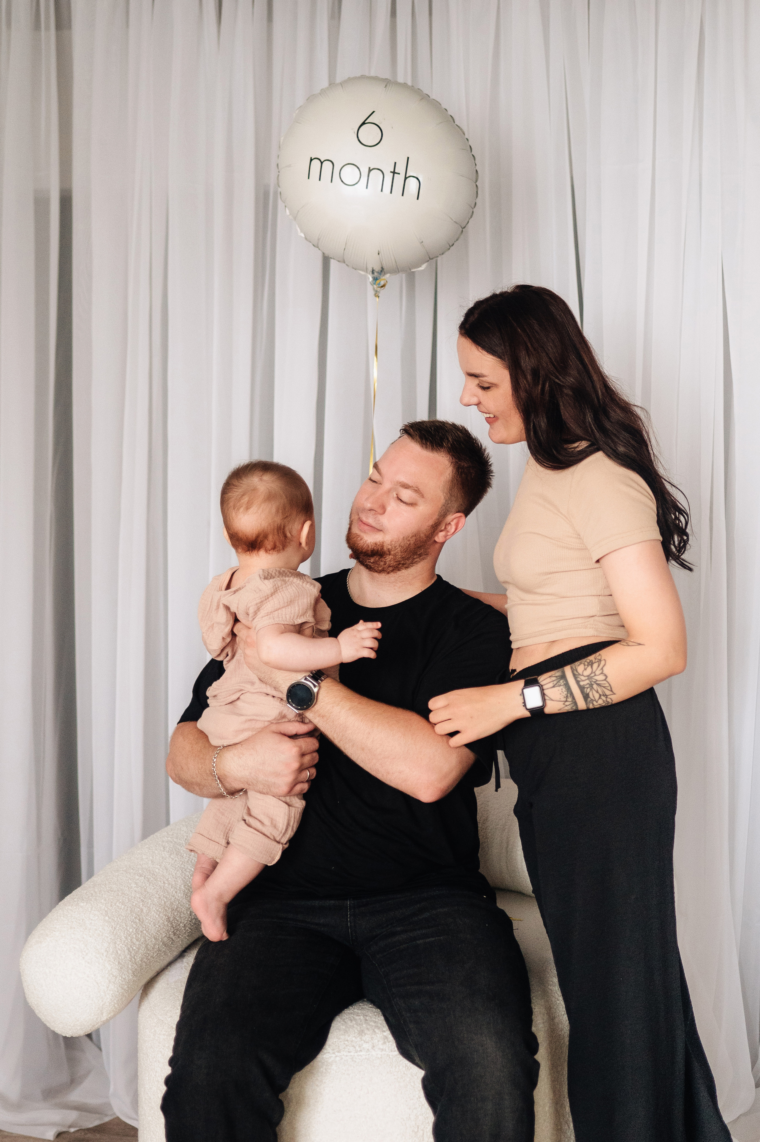 Семейная фотосессия на полгода Тимура. Фотограф в Москве и Московской области Таня Яблочкина