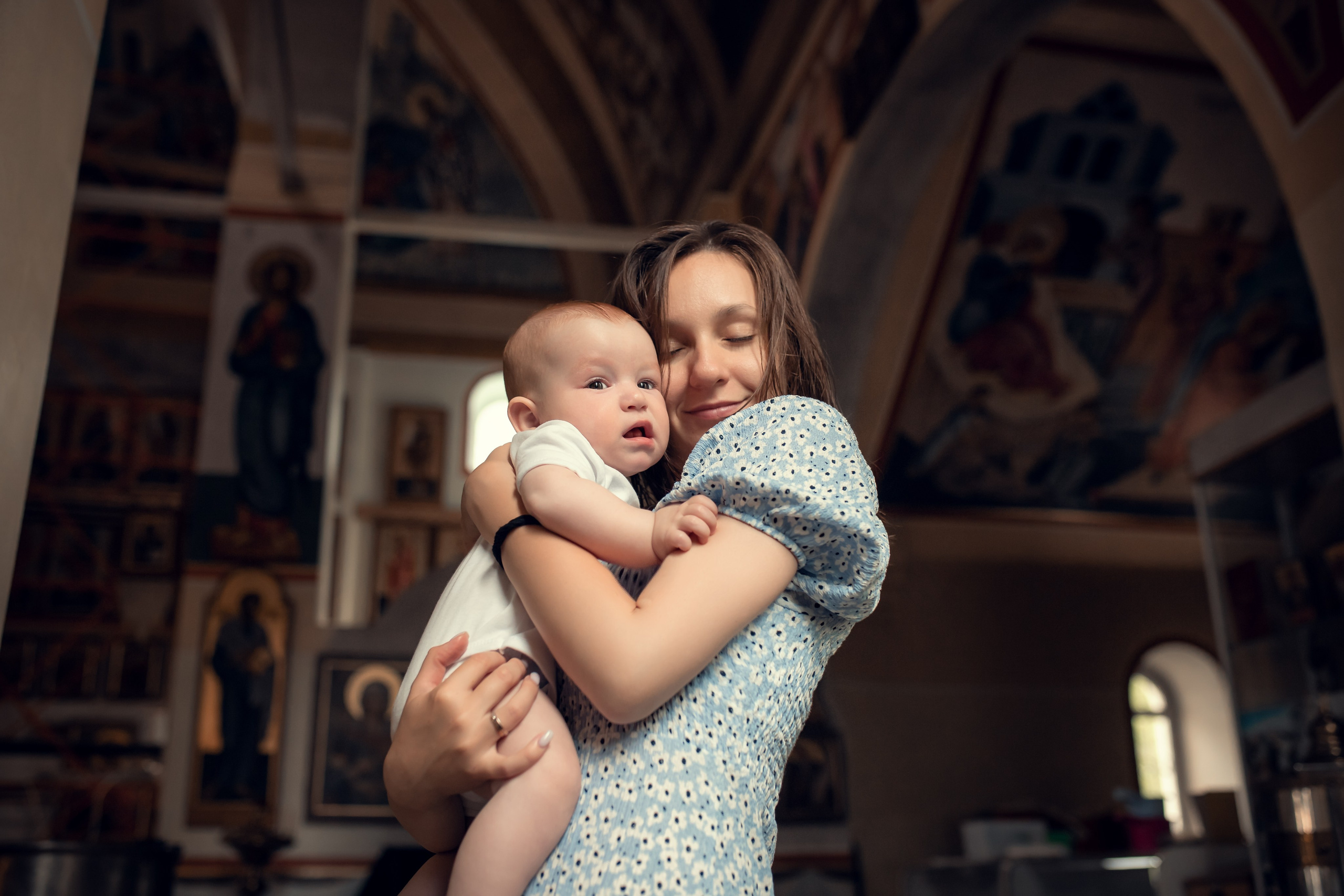 Крещение Михаила и Светланы в Храме во имя святителя Николы Чудотворца. Екатерина Крапивина фотограф церковных Таинств в Нижний Новгороде