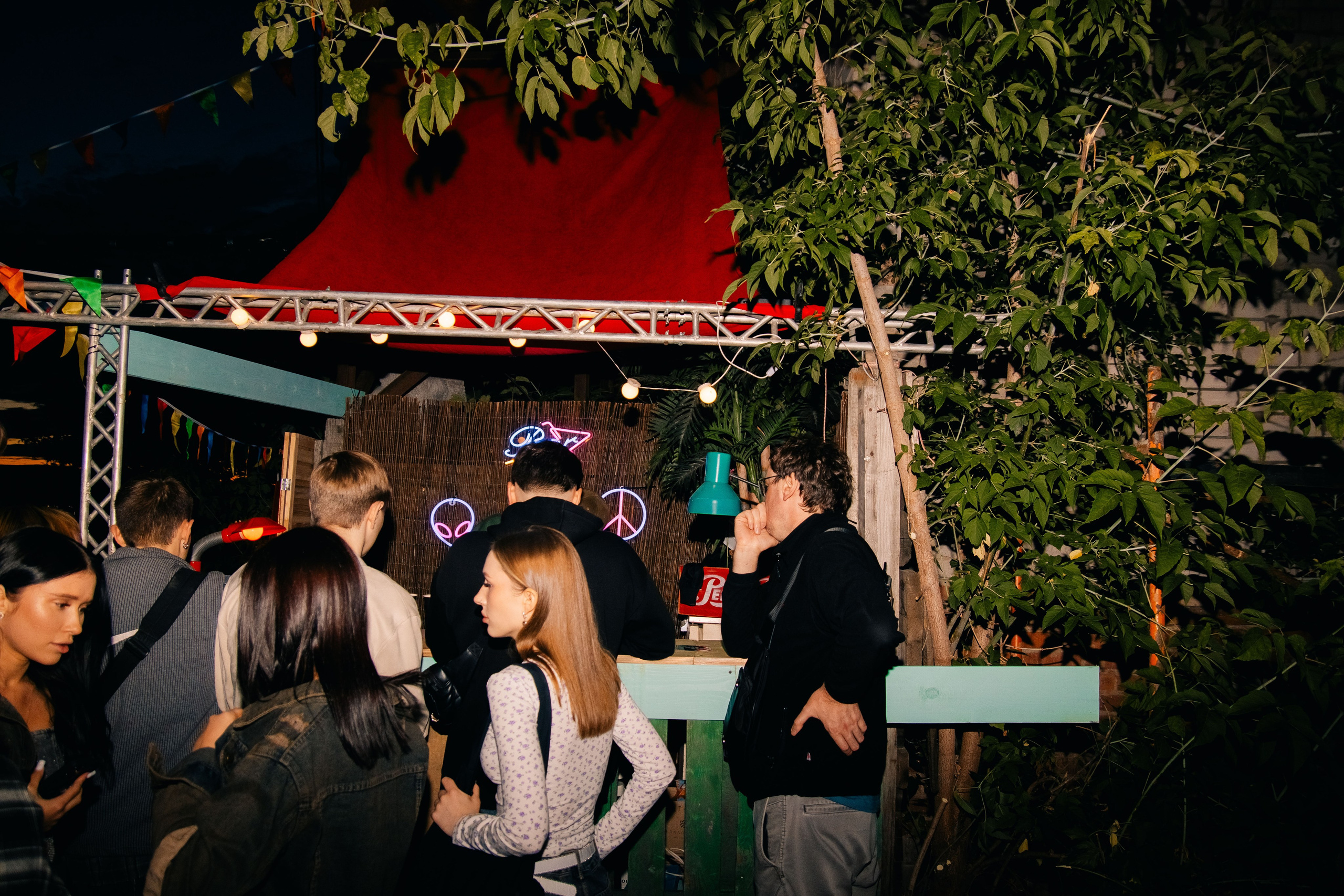 Тусовки. Фотограф Егор Огородов