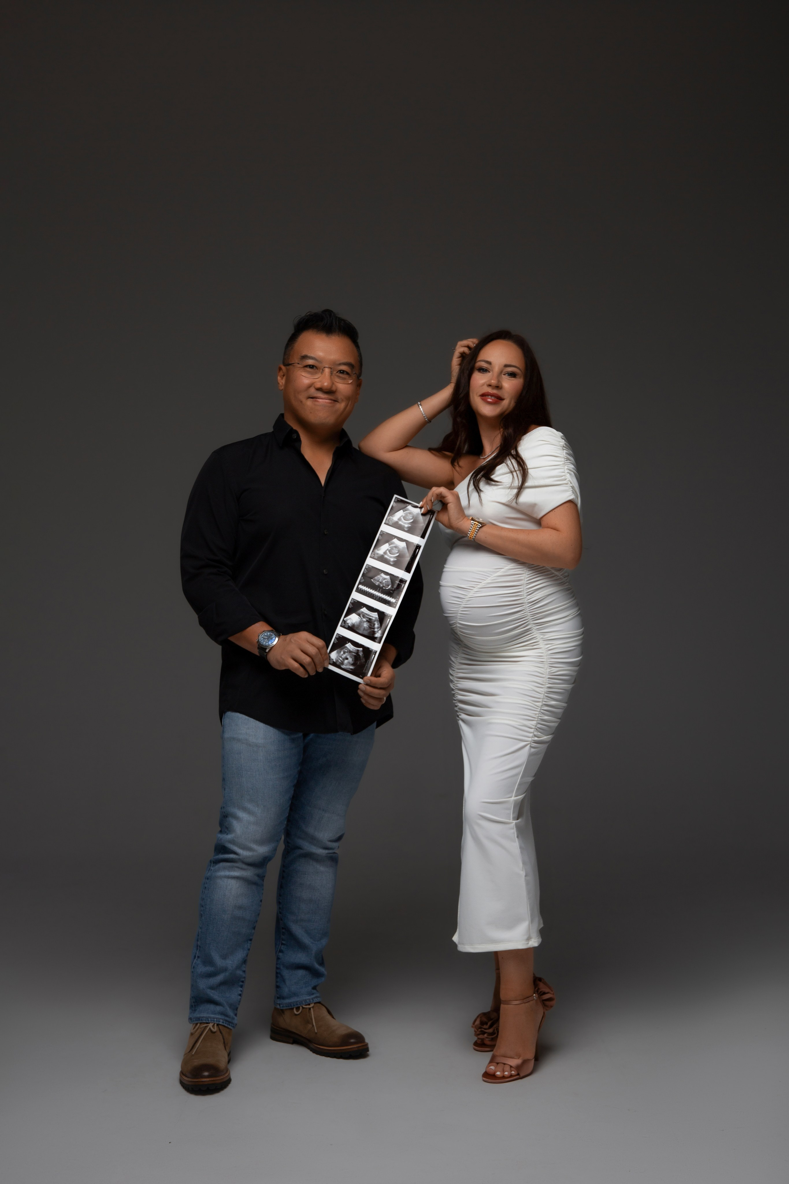 Stylish Maternity Photography Dubai | Fashionable Shots