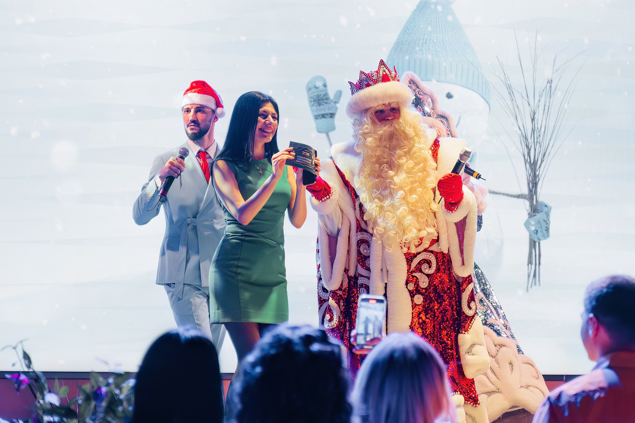 Новогодняя ночь 2024 в ресторане Чайхона ВО. Коммерческий фотограф в Санкт-Петербурге Анна Кобзарь