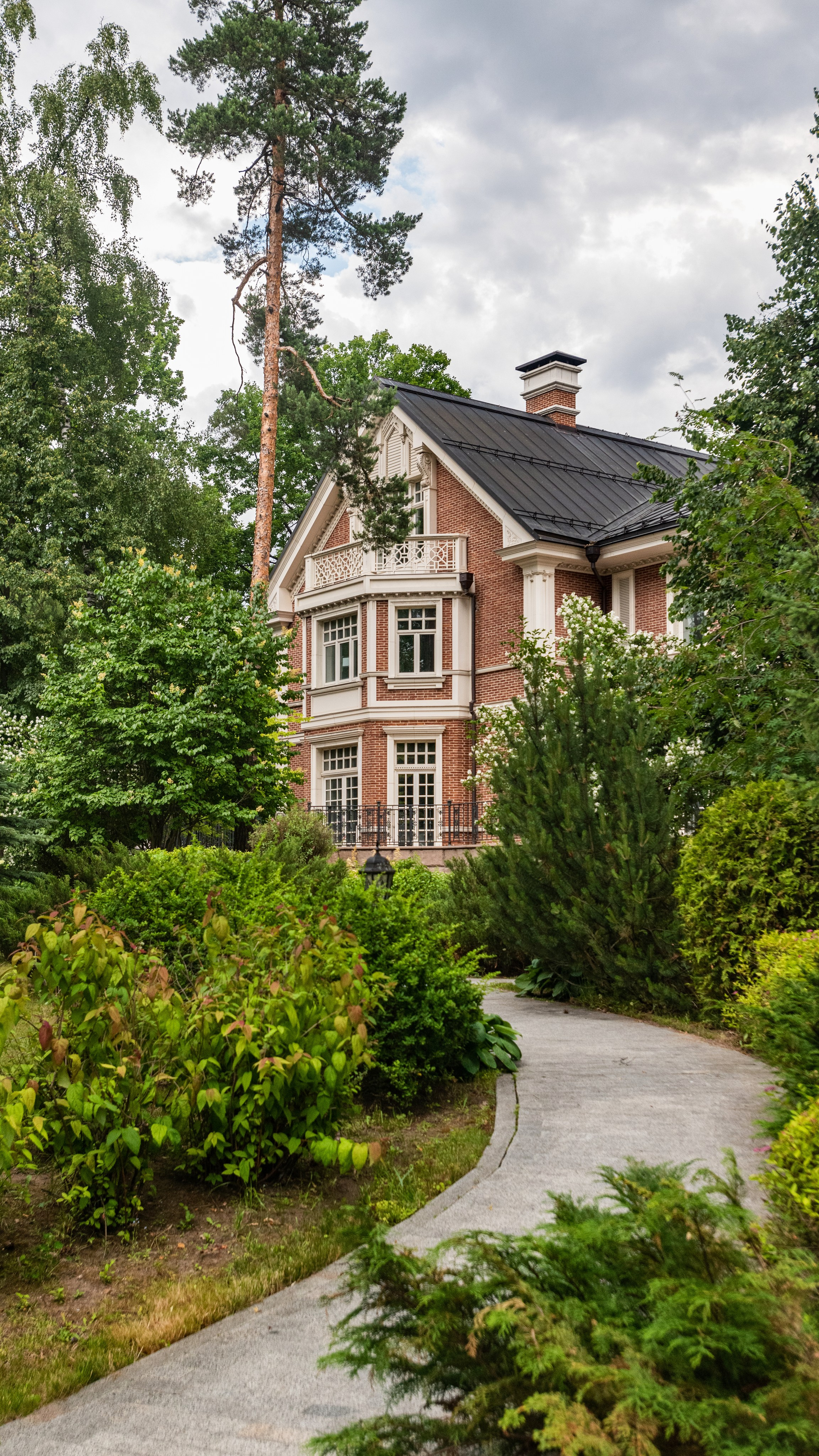 Не идеальный интерьер. Роман Свободный — интерьерная и архитектурная съёмка, Москва и МО