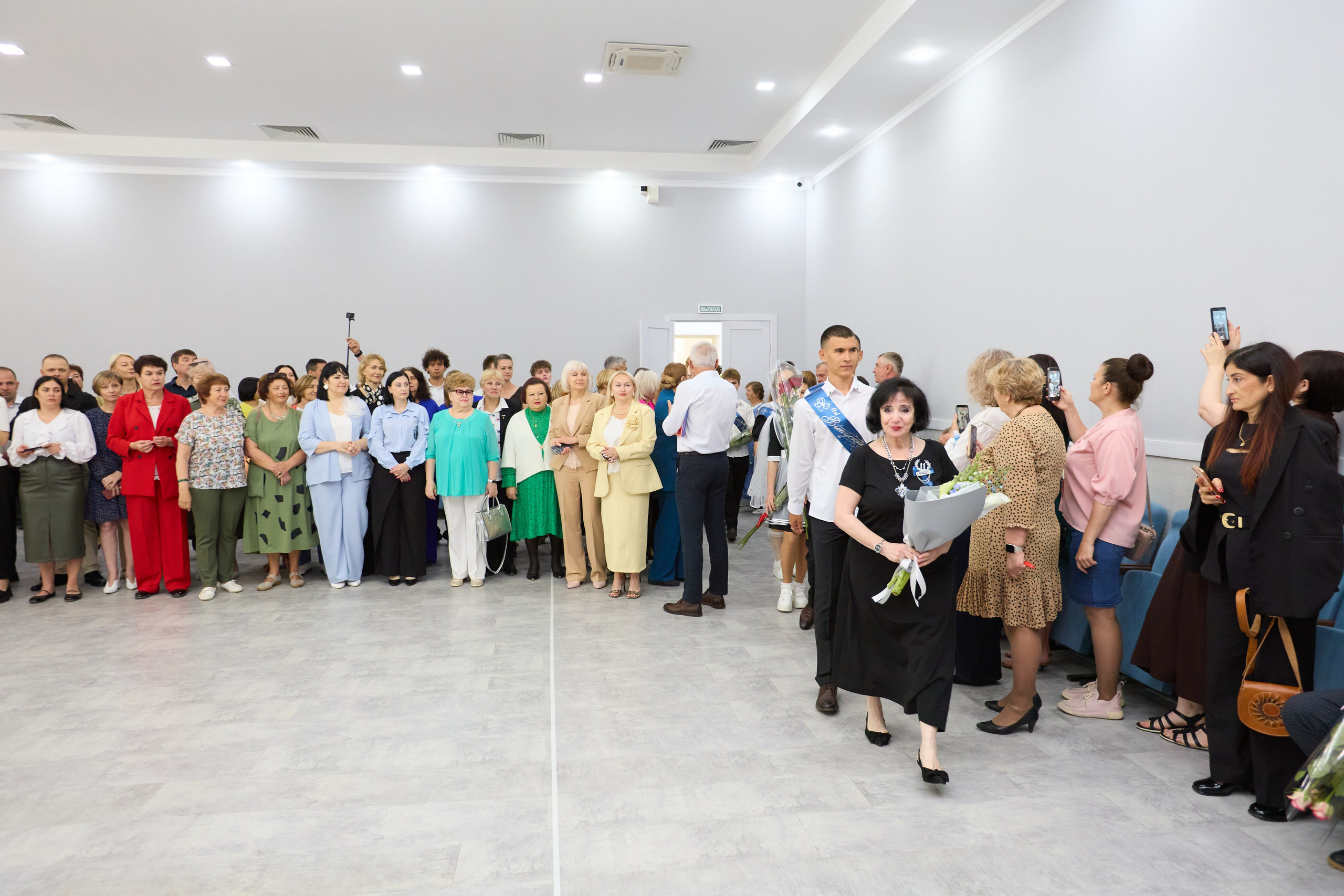 Последний звонок 6 шк 11А Саки. Фотограф в Крыму Светлана Викулова