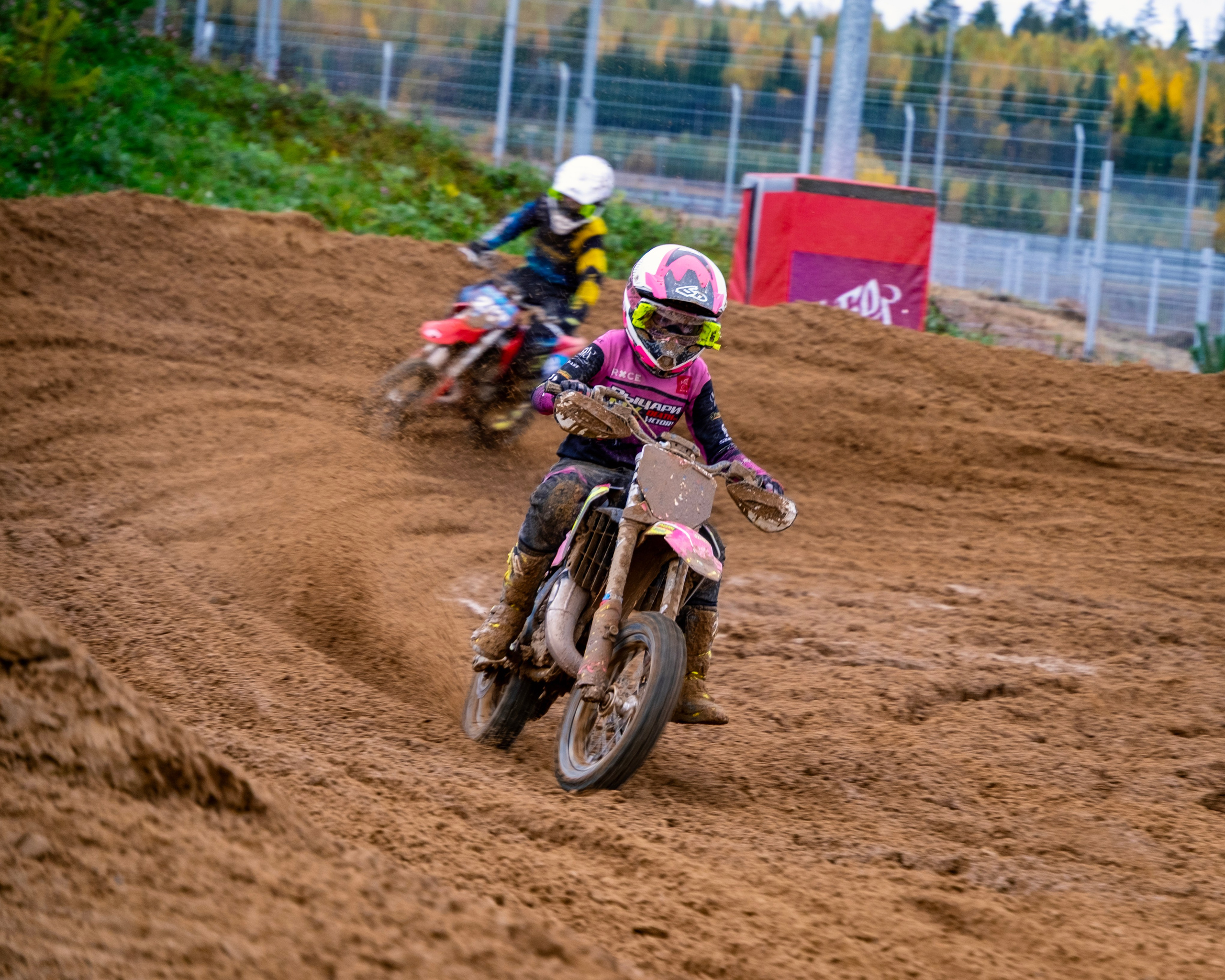 Мотокросс (Игора Драйв). Автомобильные фотографии и рисунки в Санкт-Петербурги Пашков Дмитрий