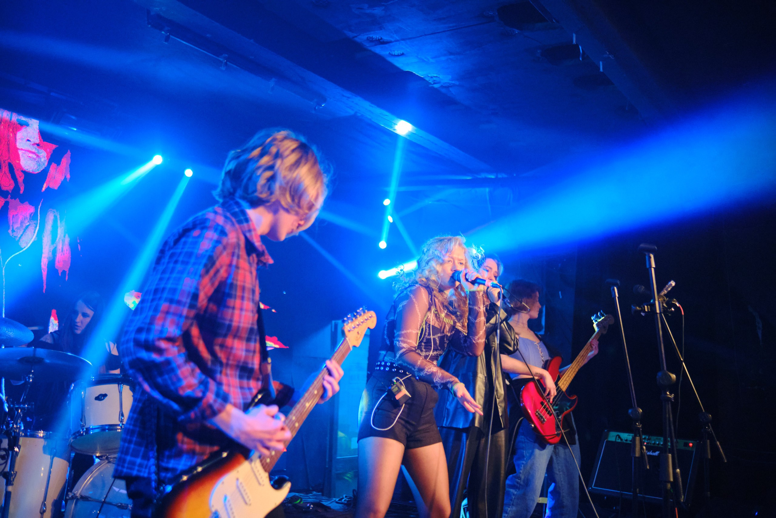 Lil Brazil. Антон Ив