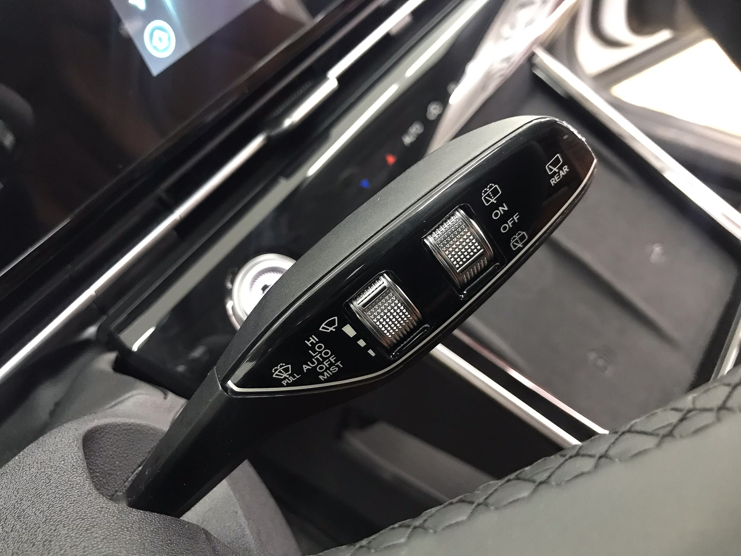 Защита салонов. Бронирование, тонировка, детейлинг