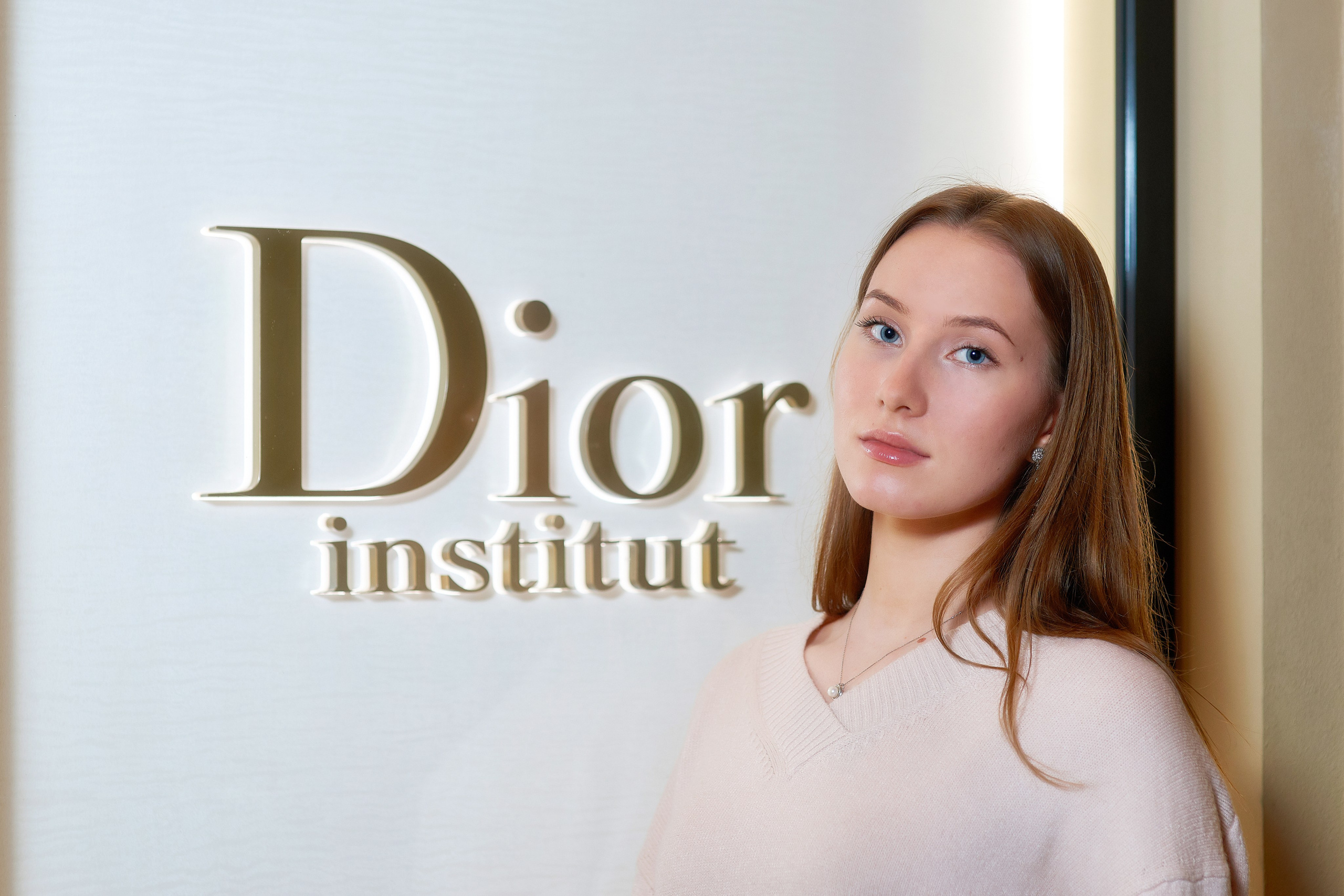 Портретная фотография в ГУМе, Москва