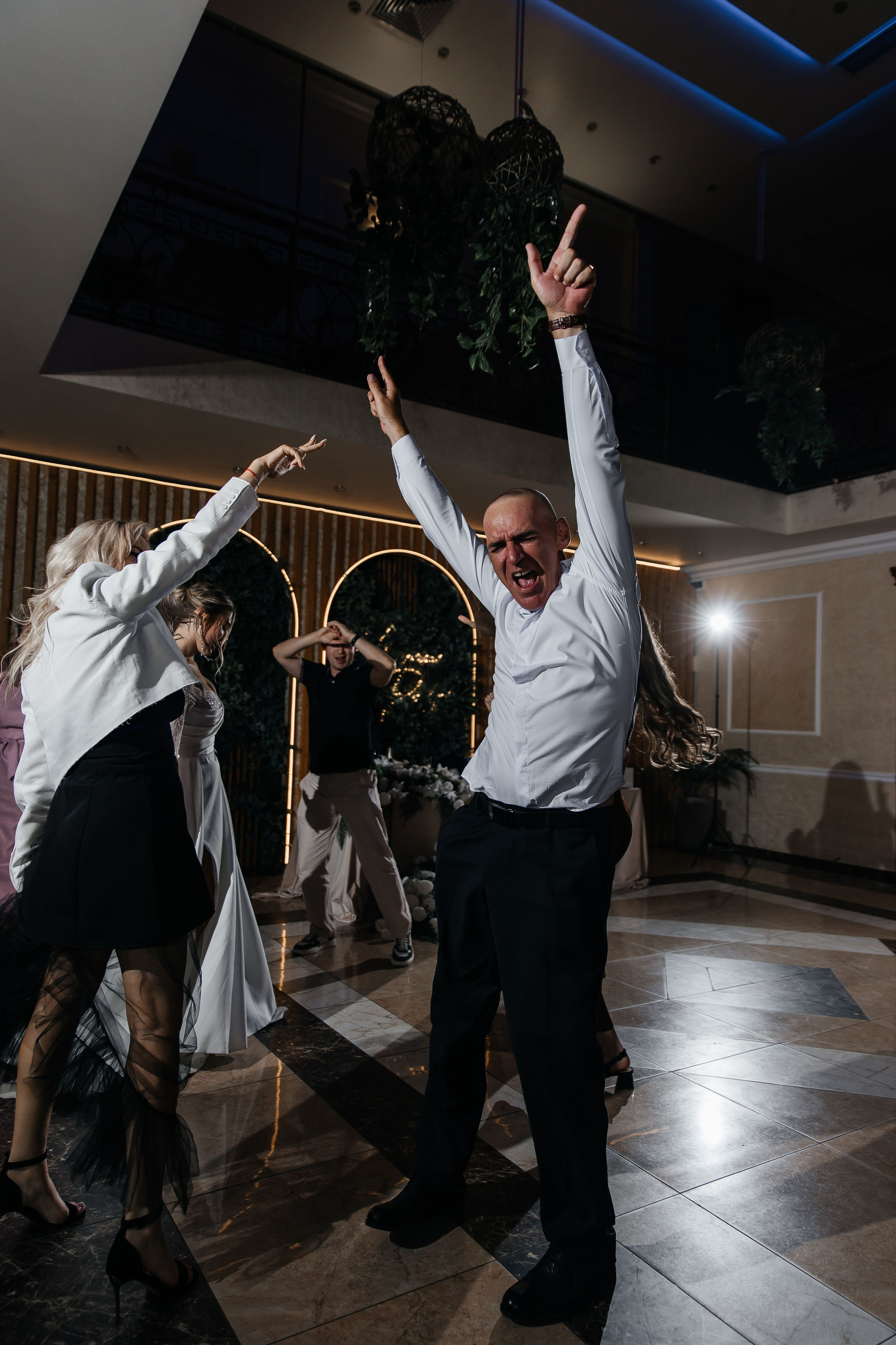 Анонс свадьба Антон и Алёна. Свадебный и семейный фотограф в Севастополе и Крыму Анастасия Сураева