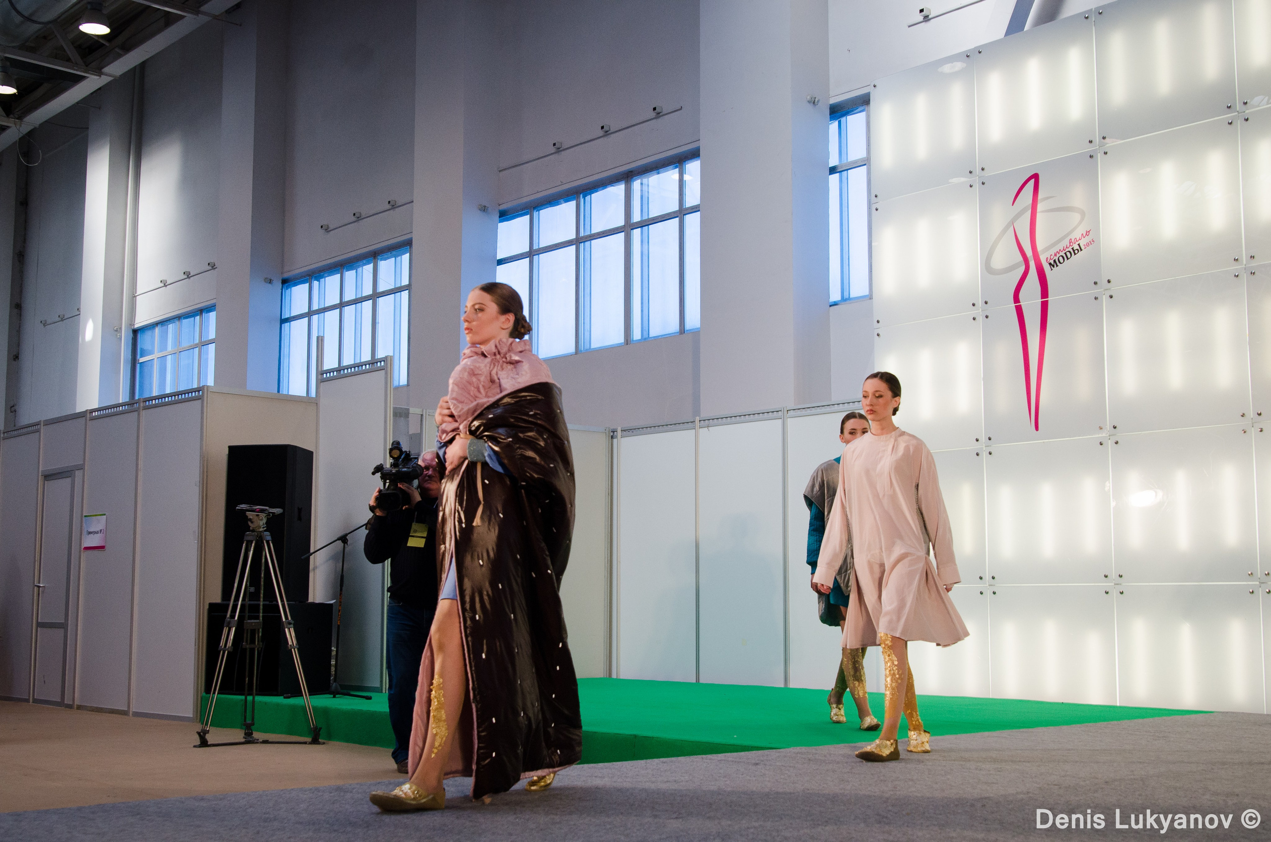 Формула Моды.Континент. Свадебный и семейный фотограф Денис Лукьянов в Краснодаре, Краснодарском крае и Республике Крым