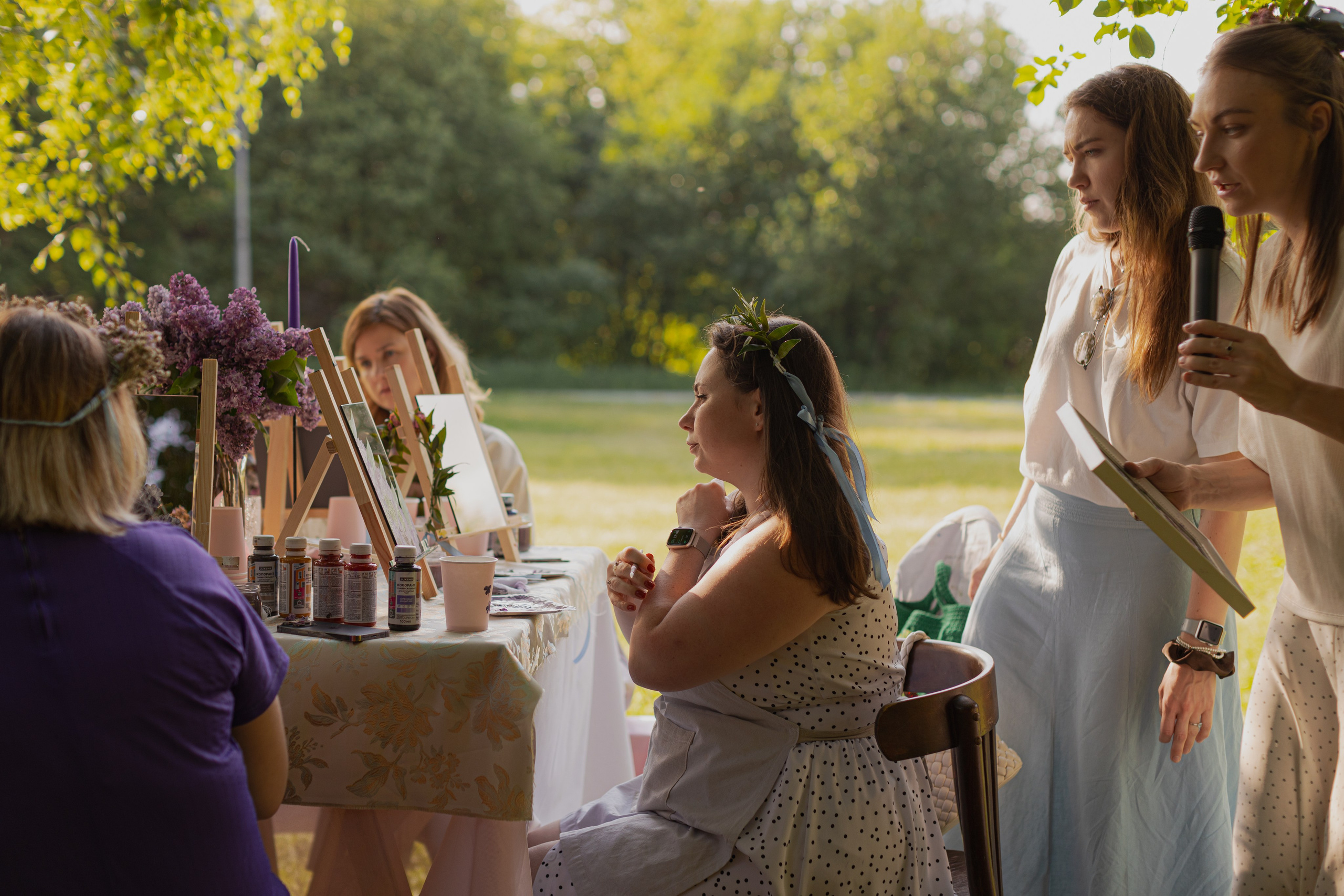 Мк Сирень на зеркале (девичник в парке). Анастасия Ракчеева Художник