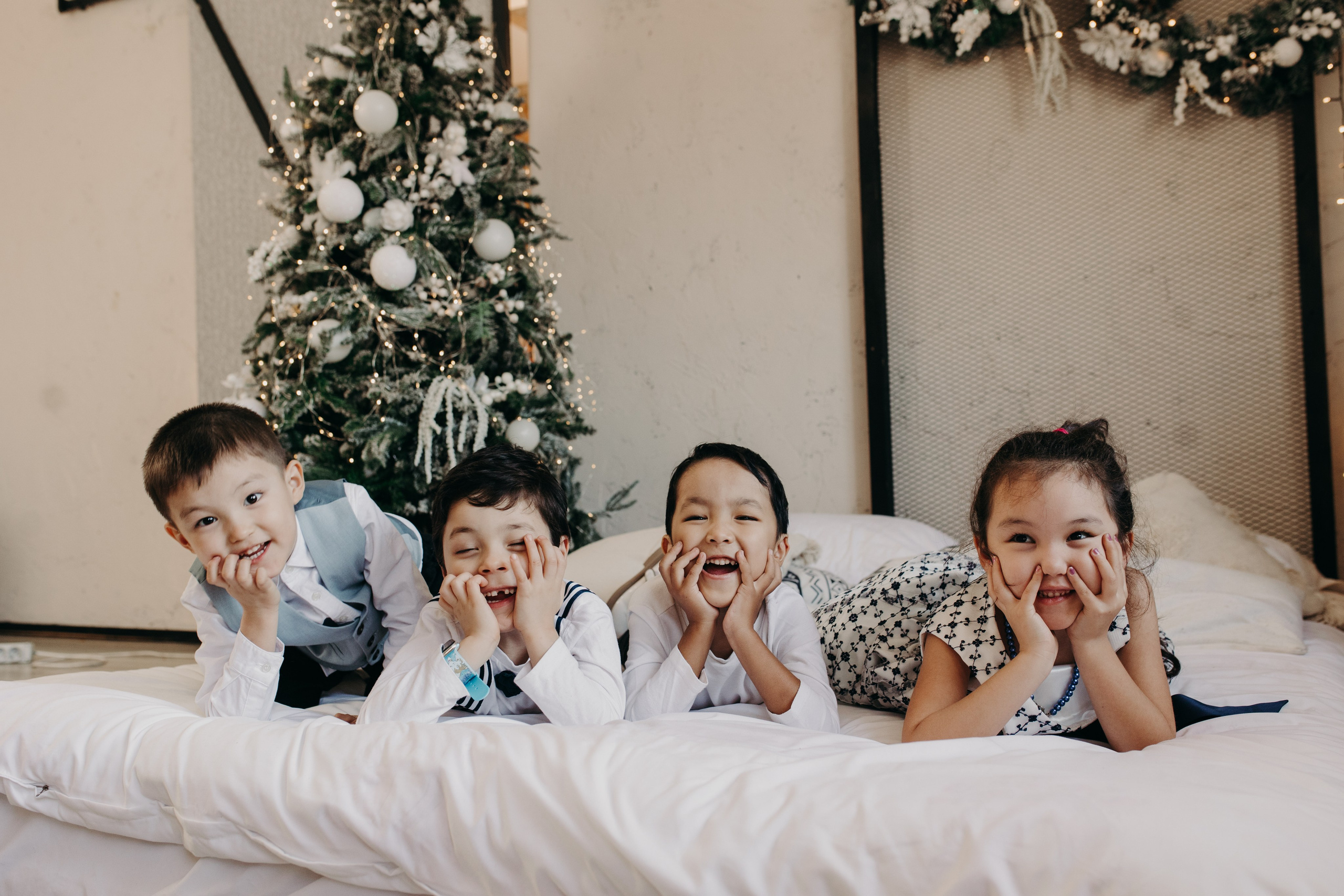 Новогодние фотосессии. Свадебный и семейный фотограф в Алматы Laura Dosmann