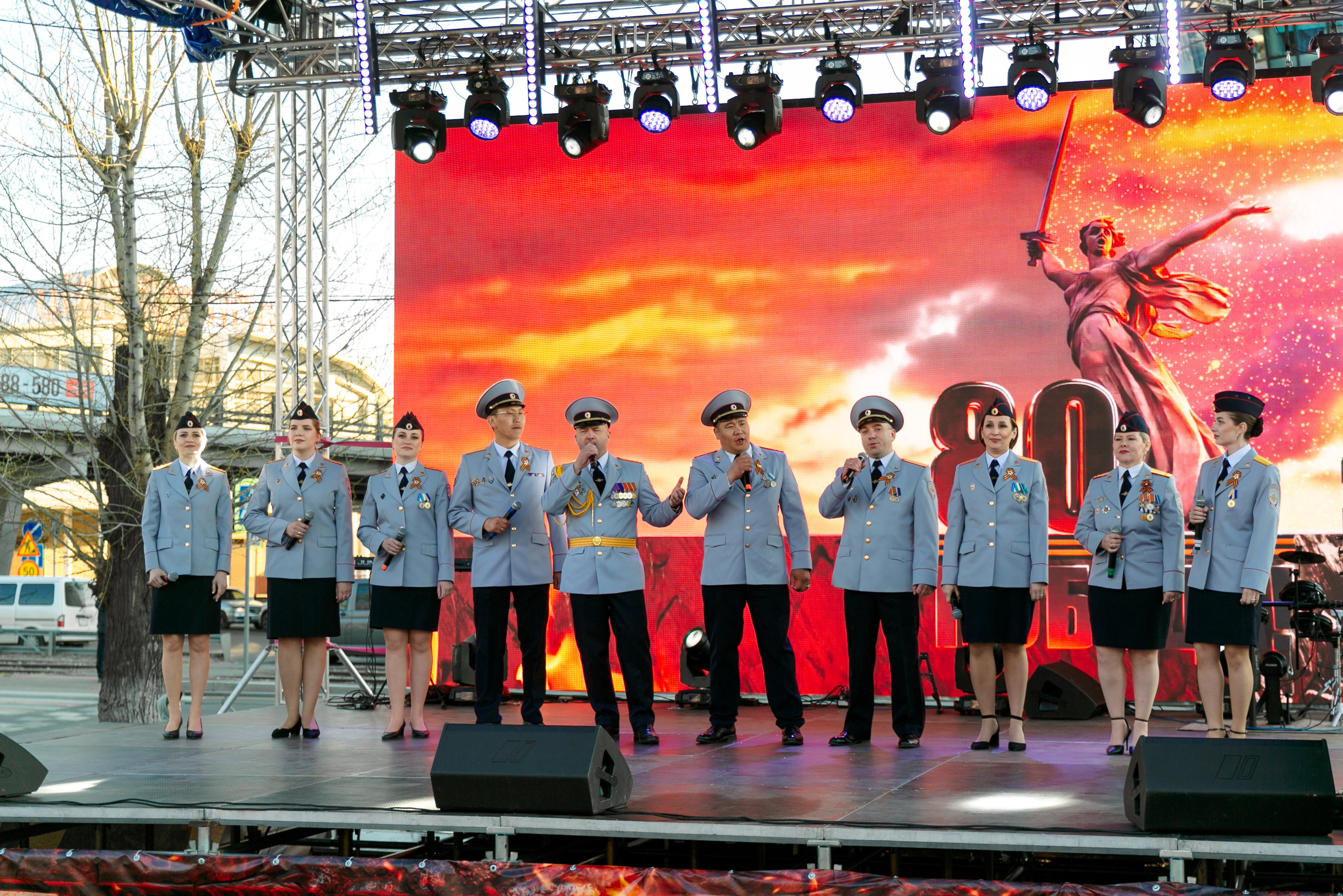 Концерт приуроченный к празднованию 80 лет победл. Свадебный и семейный фотограф в Улан-Удэ