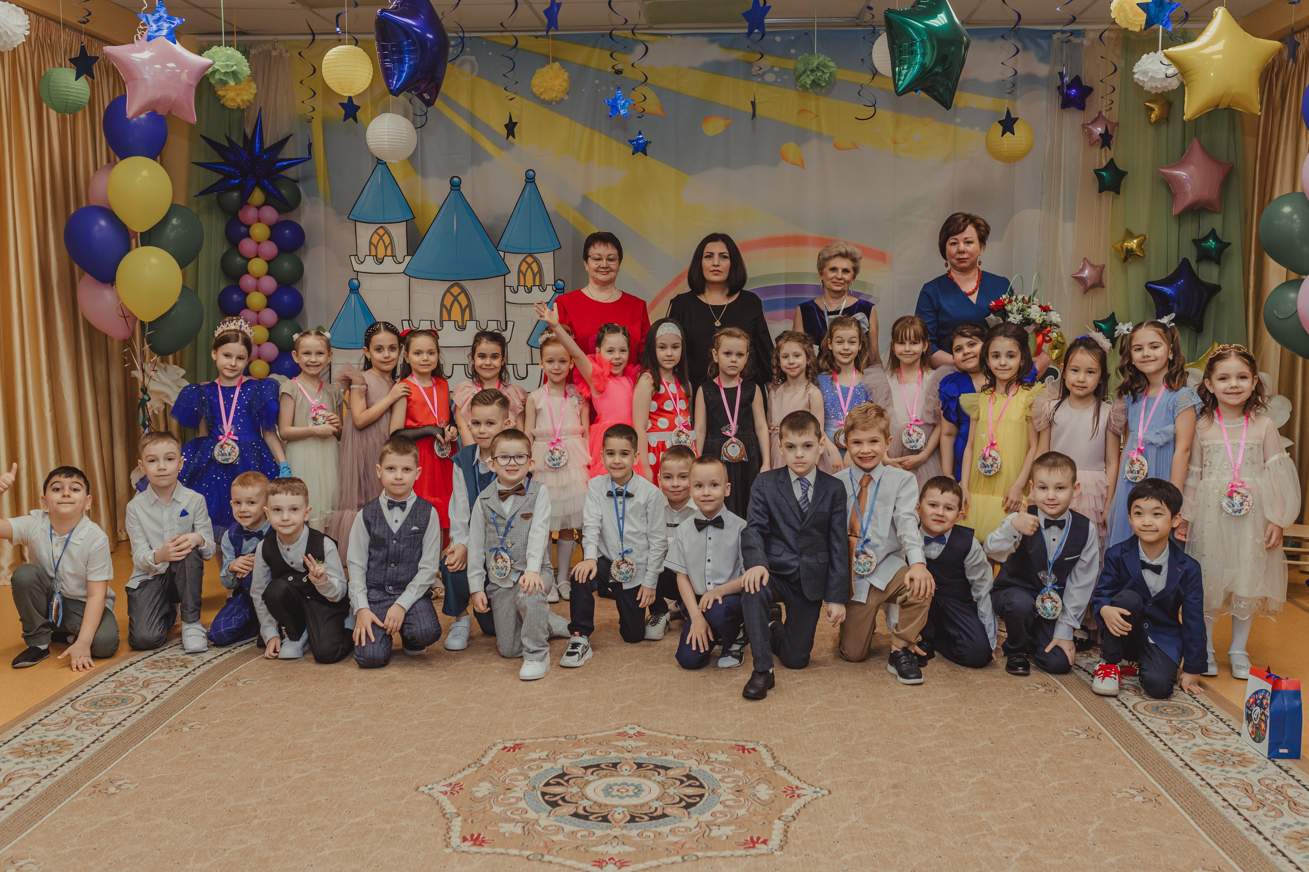 Выпускной «Пчелка» Щелково. Семейный и домашний фотограф в Москве и МО Королева Валерия