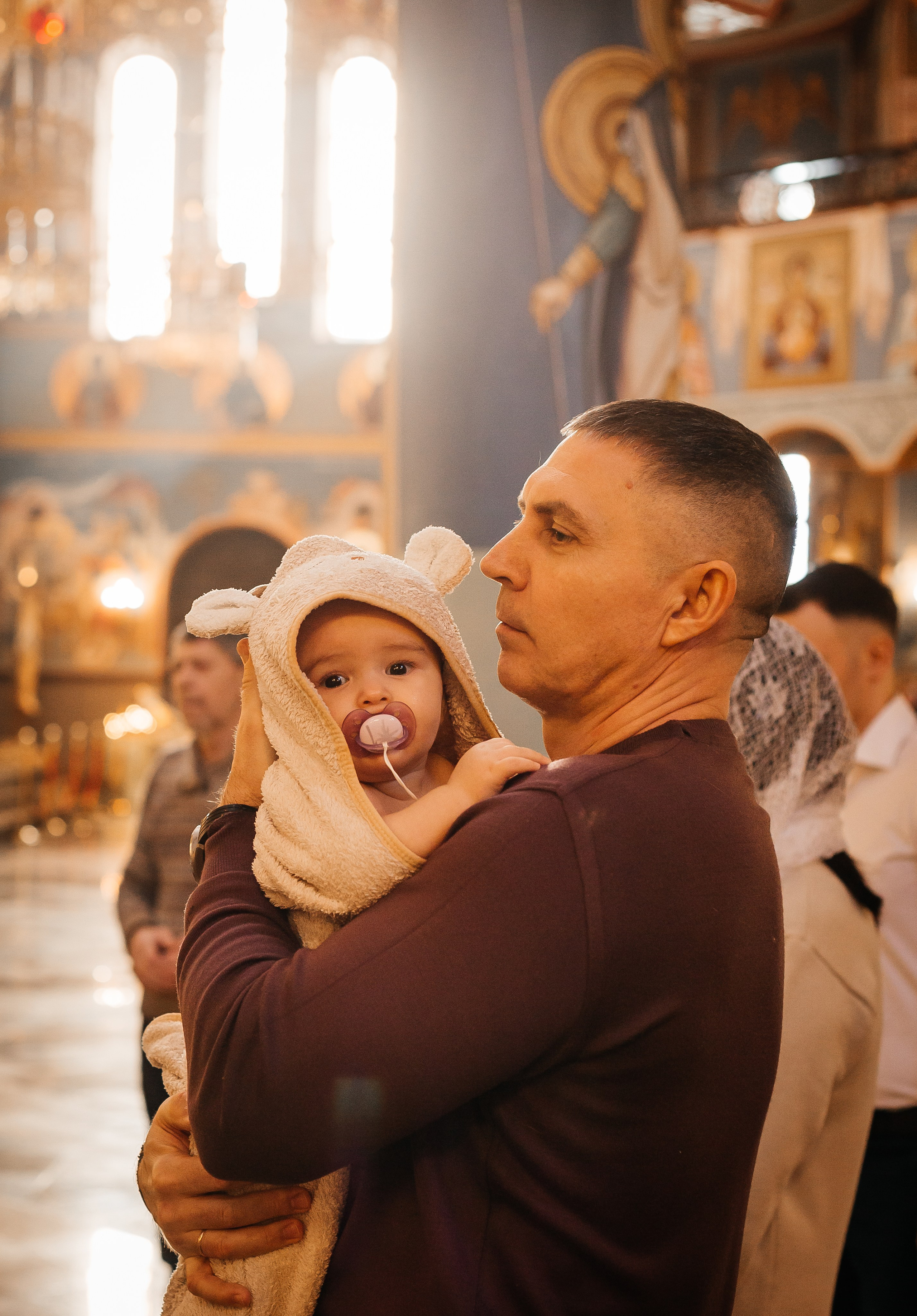 Таинство крещения. Фотограф Мария Новоселова. Сургут