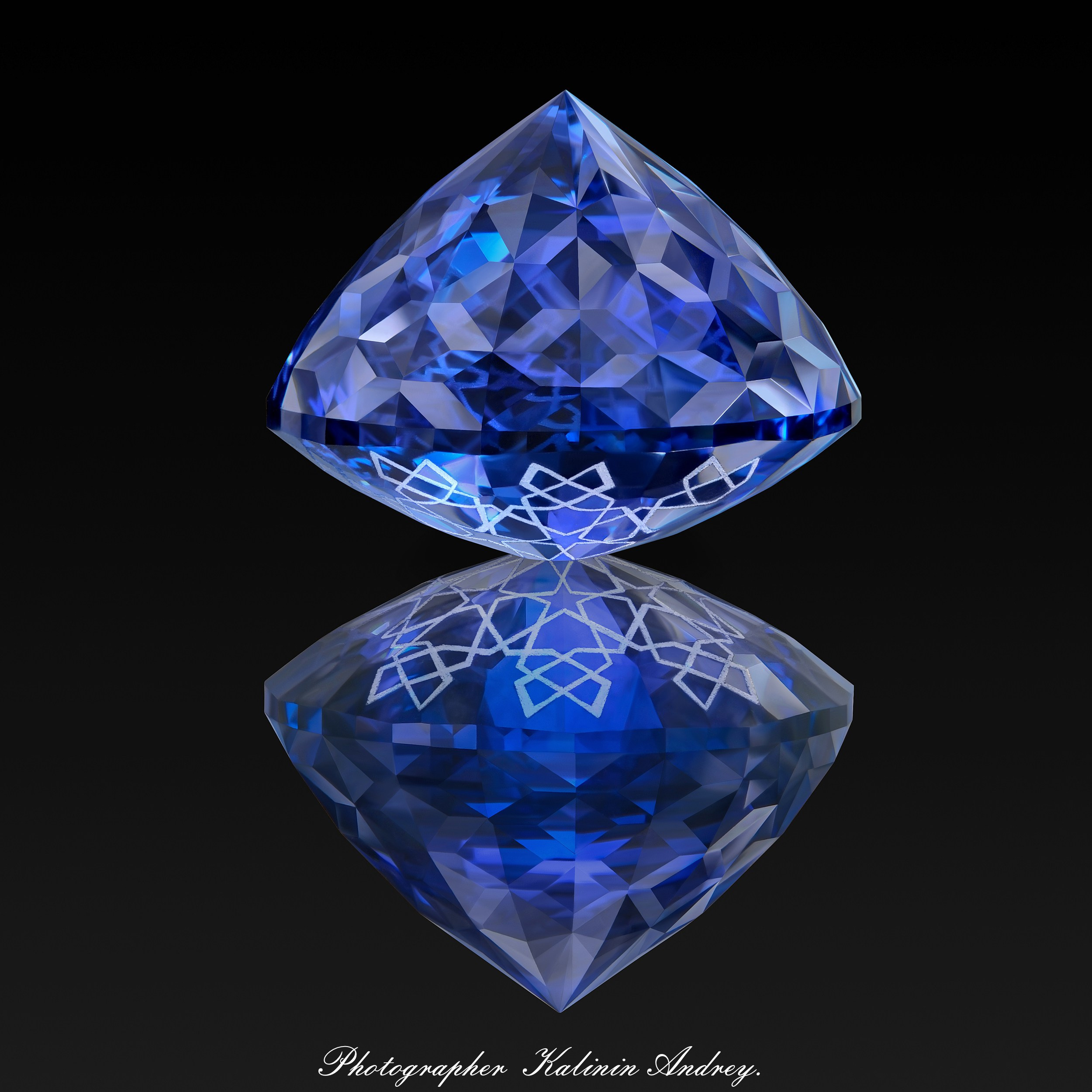 Профессиональная уникальная рекламная фотосъёмка драгоценных в Москве  тел +7 966-003-13-07. Высококачественная профессиональная рекламная фотосъёмка ювелирных украшений, драгоценных камней в Москве. Обучение, консультация