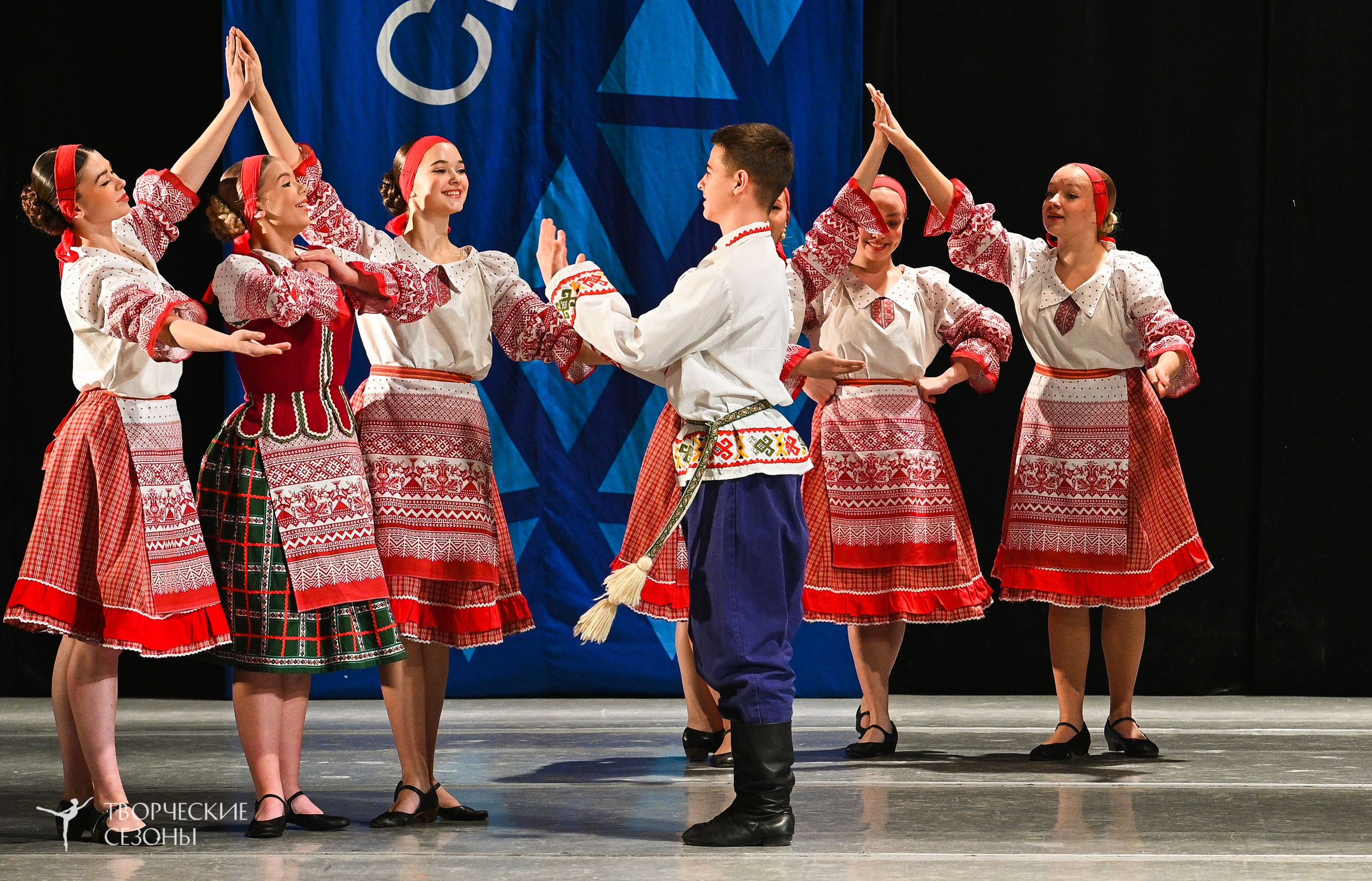 22.11.2025 IV Всероссийский хореографический фестиваль «Россия танцует на Волге». Медиастудия Фото Концепт