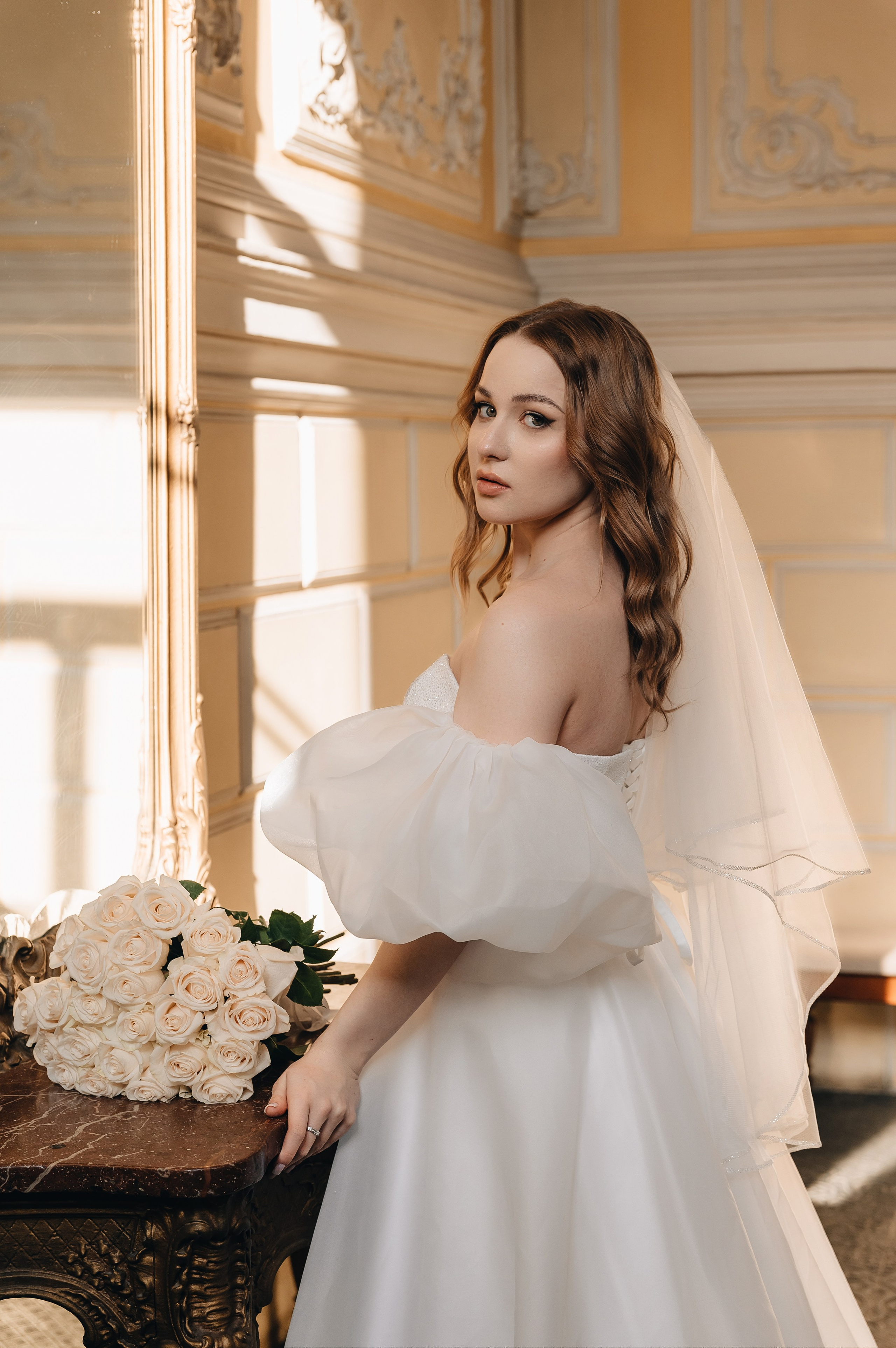 Свадебная фотосессия в библиотеке им. Пушкина. Портретный фотограф Москва Светлана Кашура