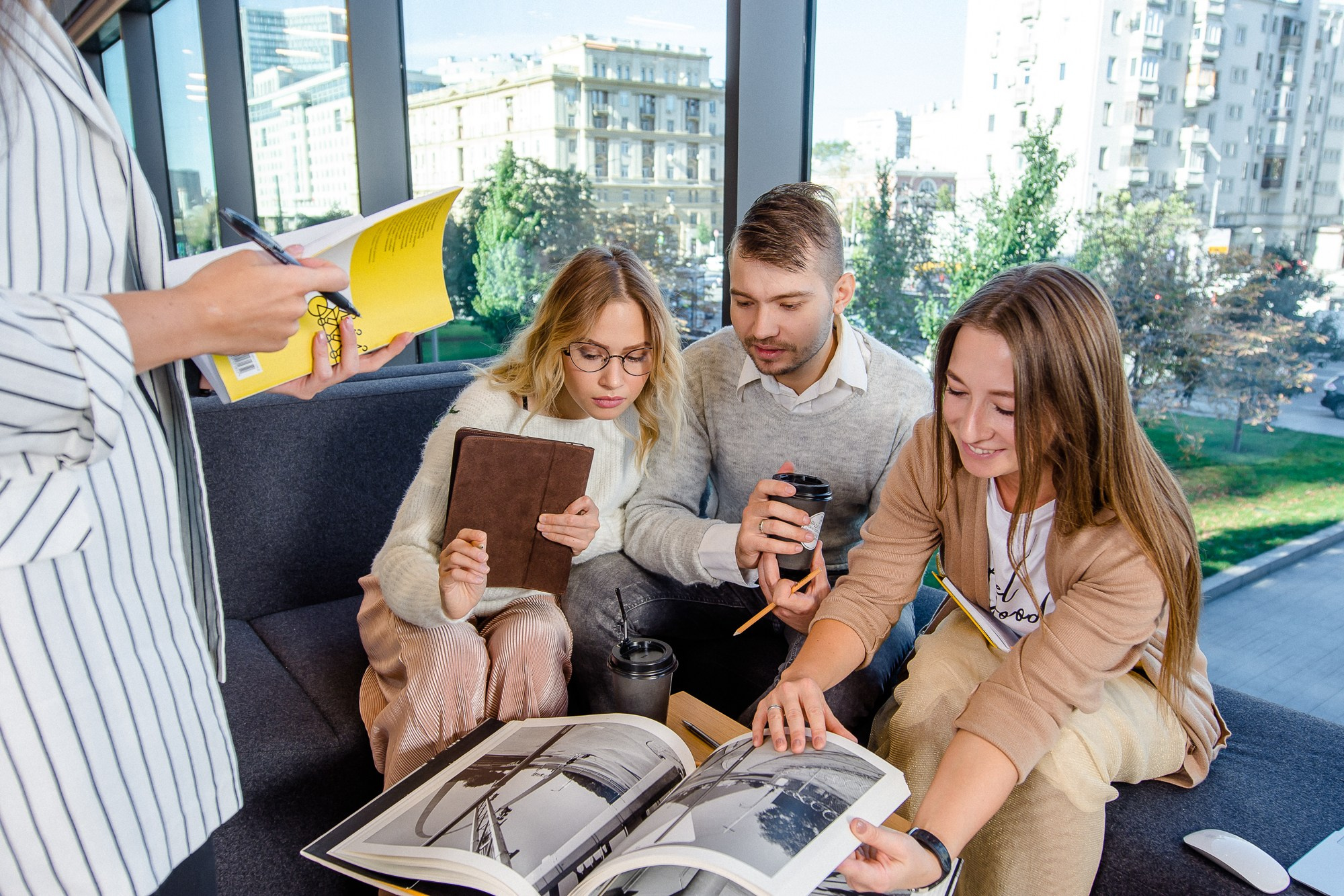 Hyundai Motor Studio (Съемка контента для пространства). Репортажный и свадебный фотограф в Москве