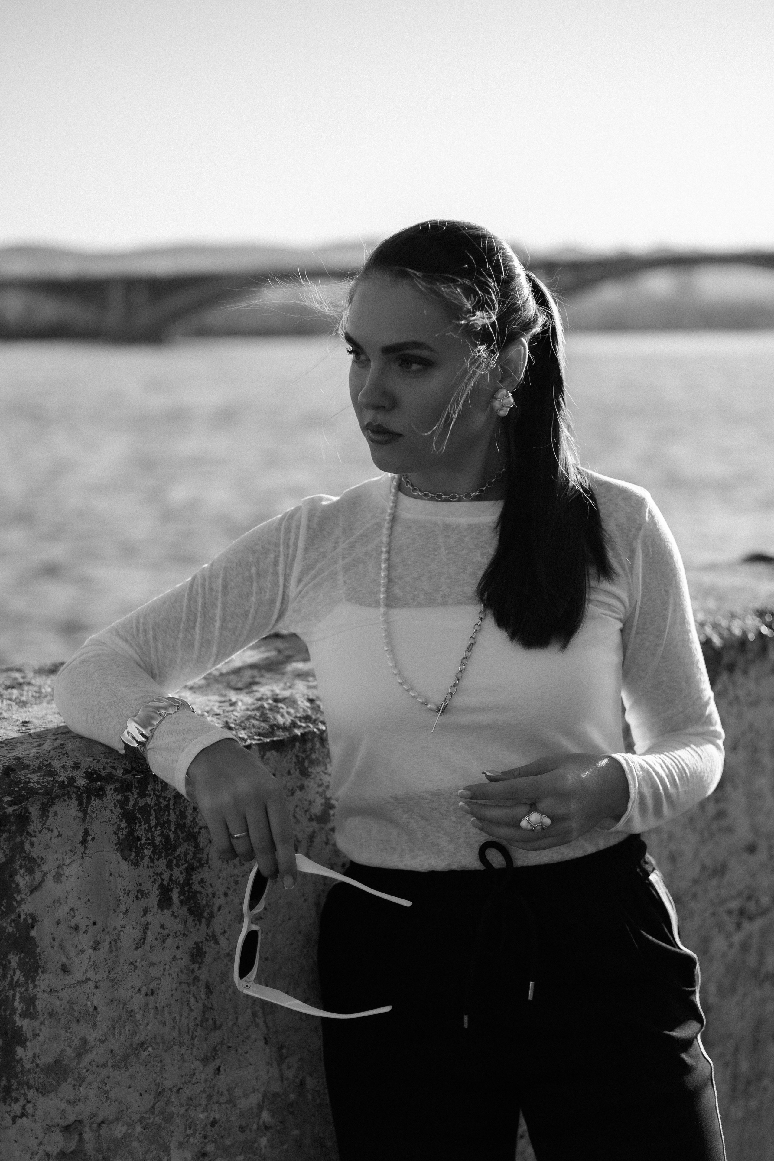 ПРОГУЛОЧНАЯ ФОТОСЕССИЯ В СЕНТЯБРЕ. Фотограф Красноярск съемки лавстори, фотосессия в студии, портретная съемка, творческие фотосессии