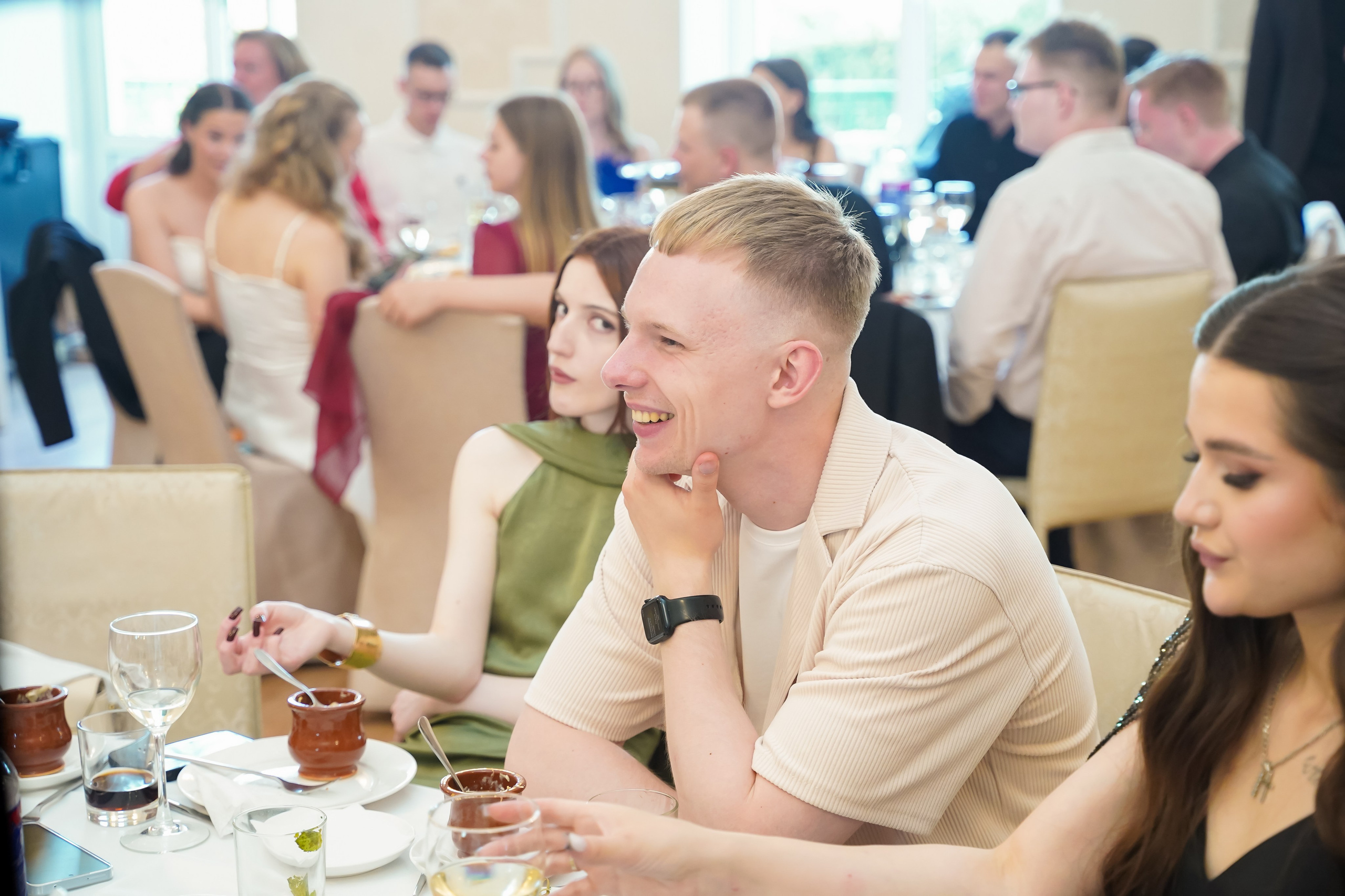 Выпускные. Репортажный фотограф и видеограф в Санкт-Петербурге