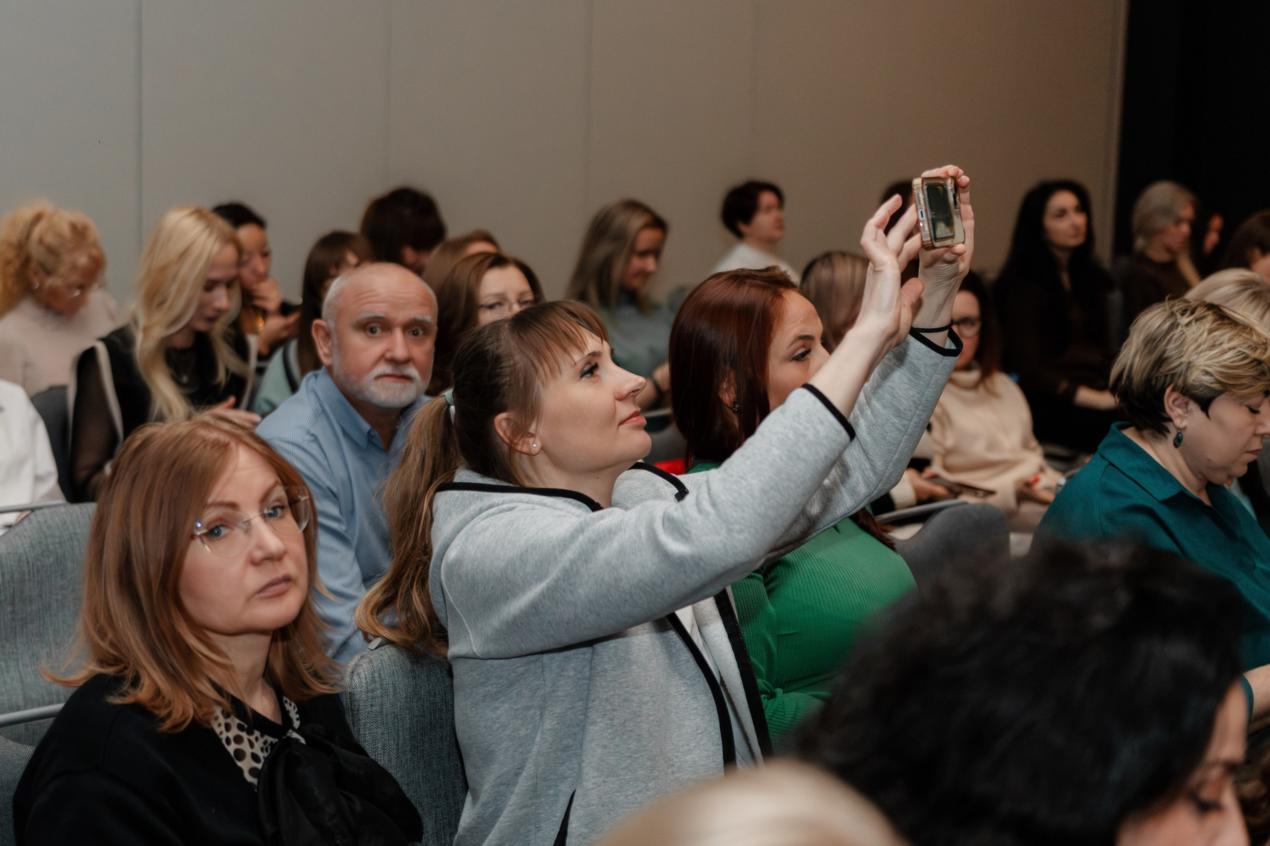 РУССКИЙ ЭКСПРЕСС