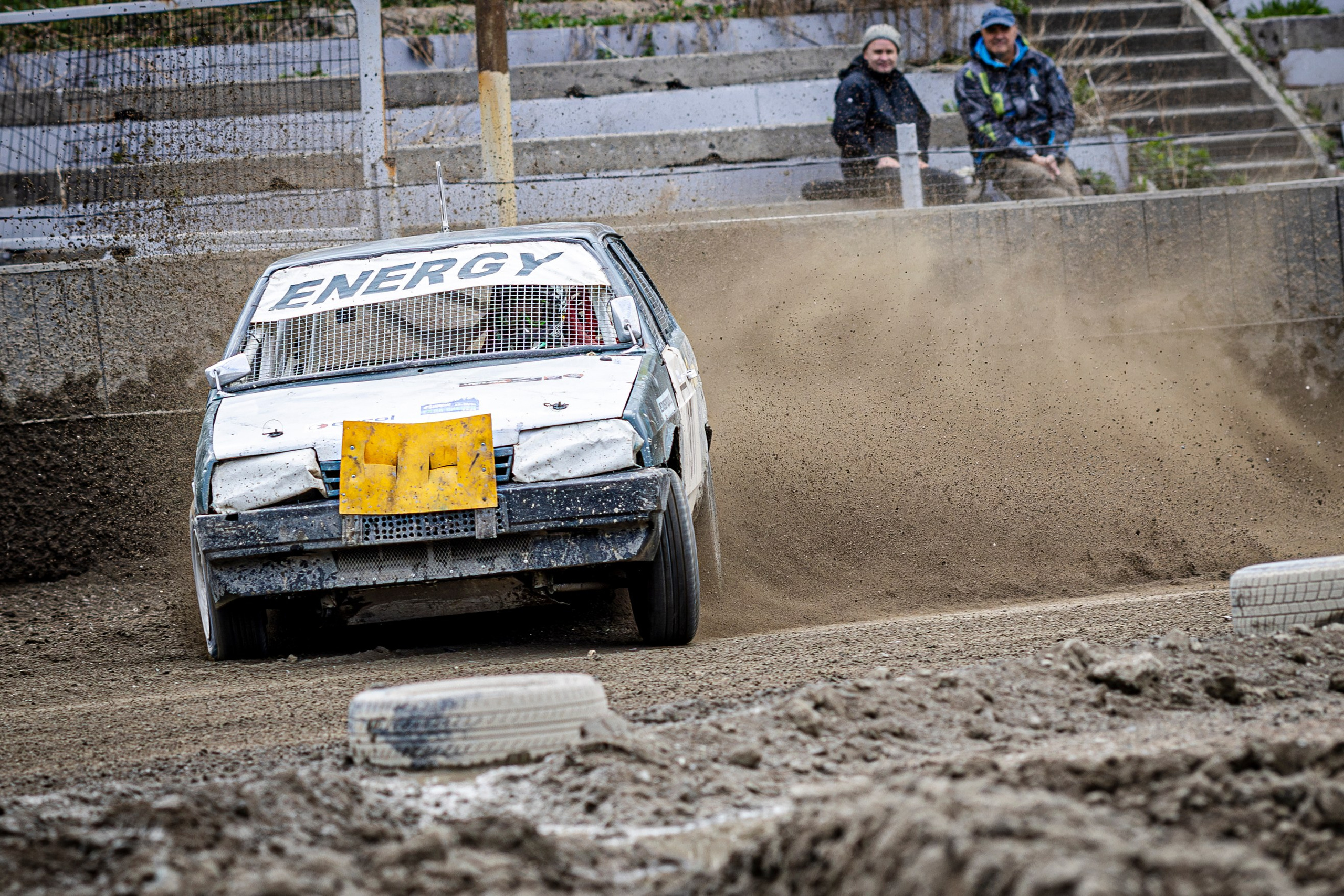 Автогонки на гаревой дорожке. Bertran Ordo