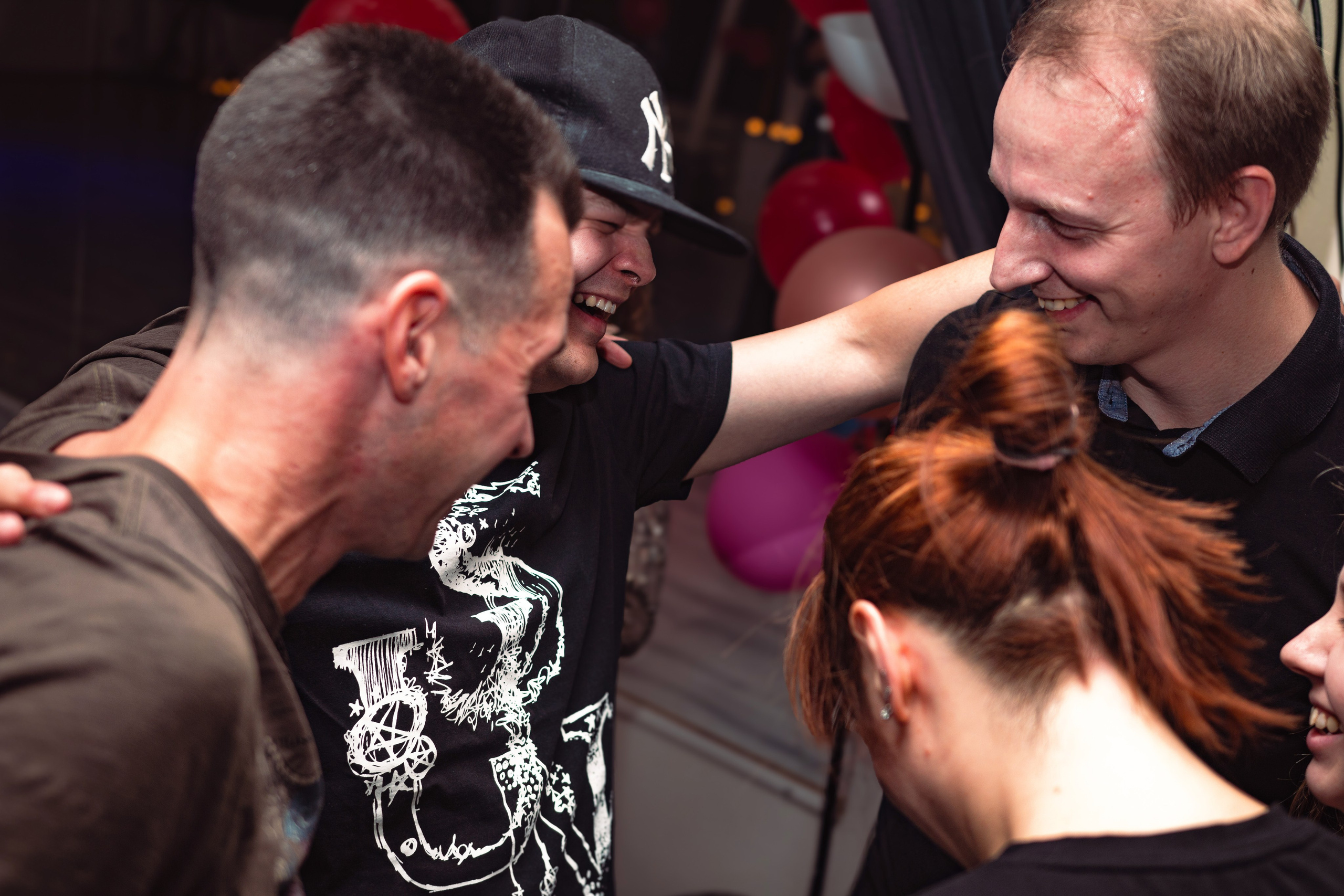 Dance cafe вечеринка