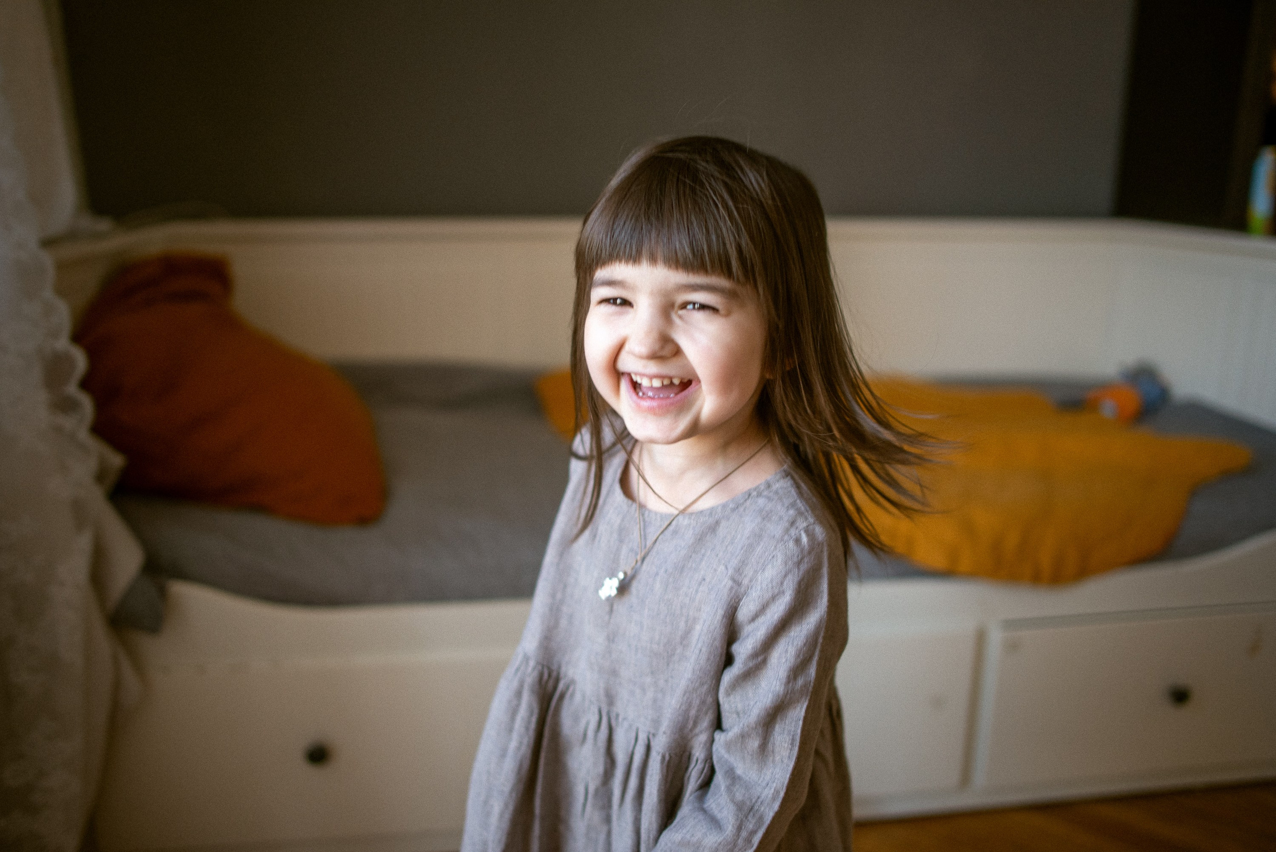 A Mom’s Day: The Everyday Hustle. Documentary family photography in Barcelona and beyond