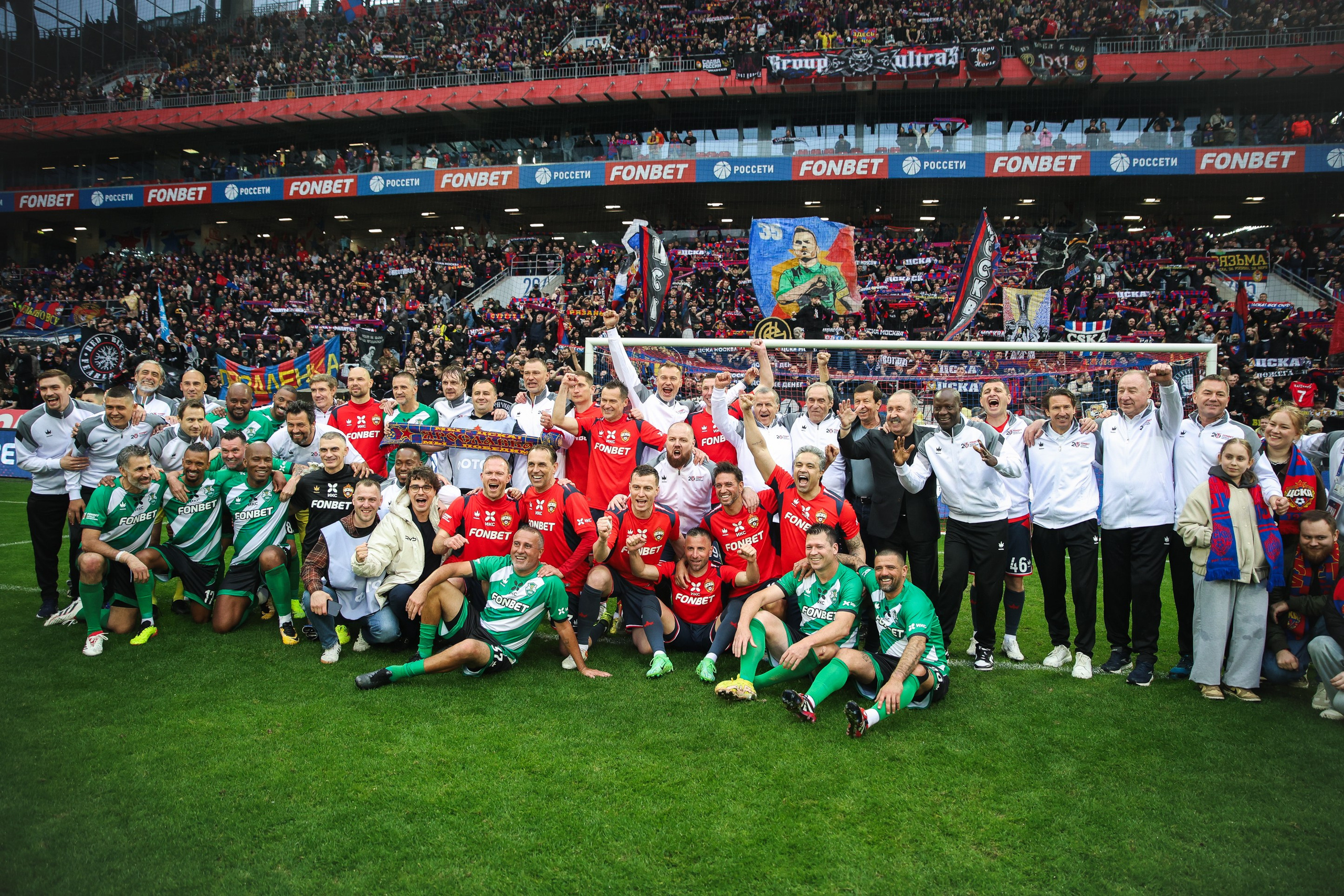 Гала-матч 20 лет Кубку УЕФА. Фотограф Иван Косарев