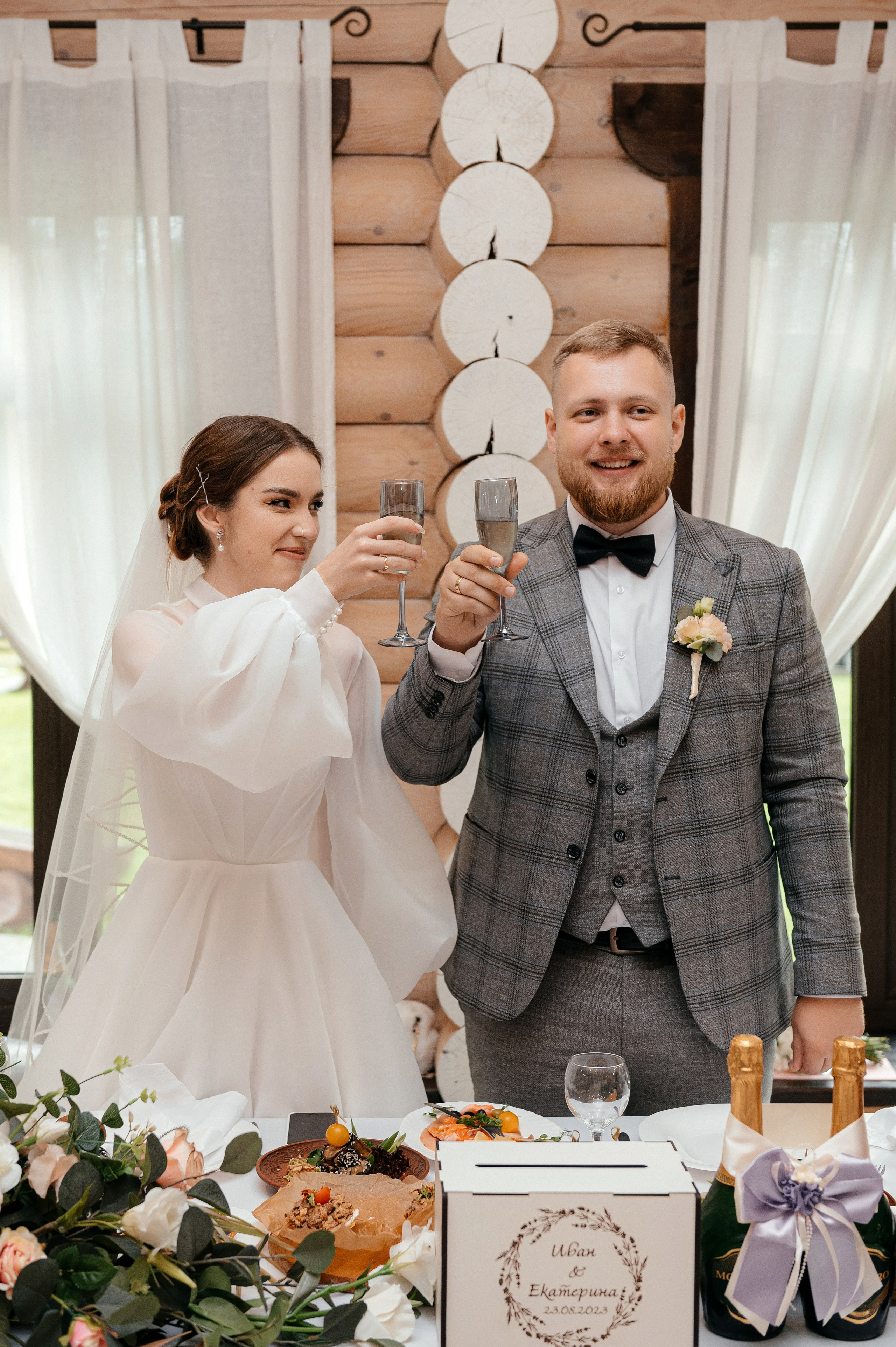 Дождик свадьбе не помеха! Гребнево, Барин. Свадебный и семейный фотограф Виктория Носачёва. Щелково, Москва и МО
