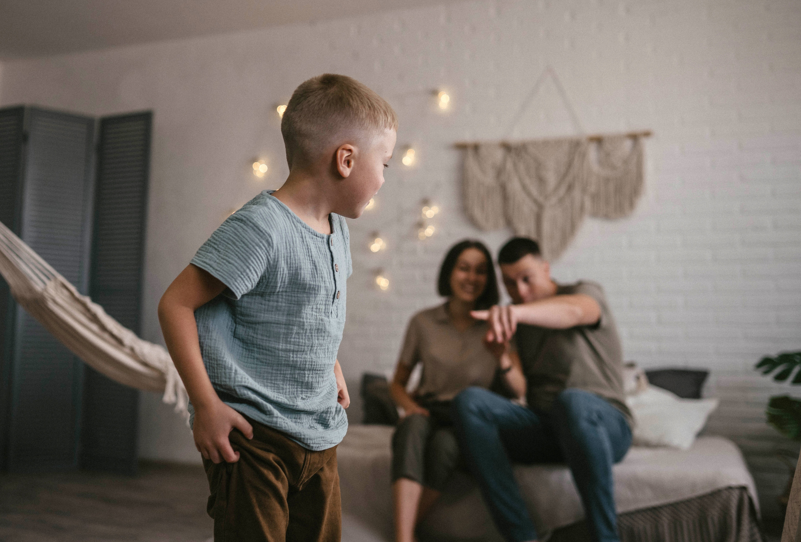 Всегда держитесь за руки. Семейный фотограф Островская Альбина г. Мирный Саха (Якутия)