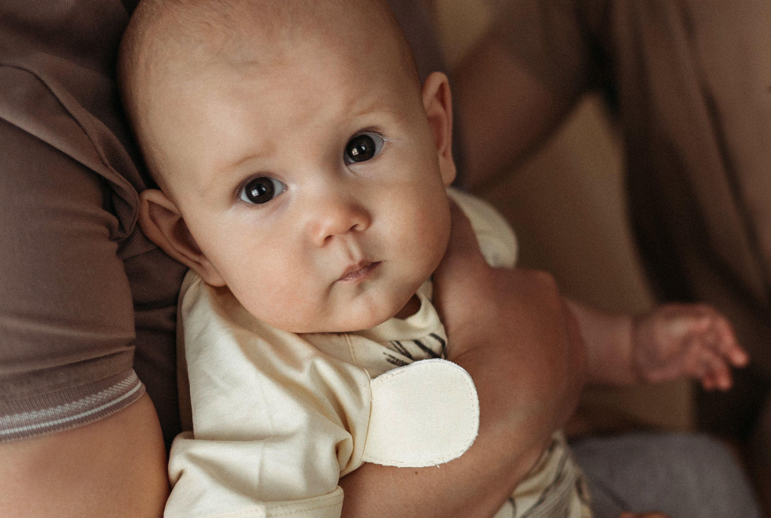 Только дома мы можем быть настоящими. Семейный фотограф Островская Альбина г. Мирный Саха (Якутия)
