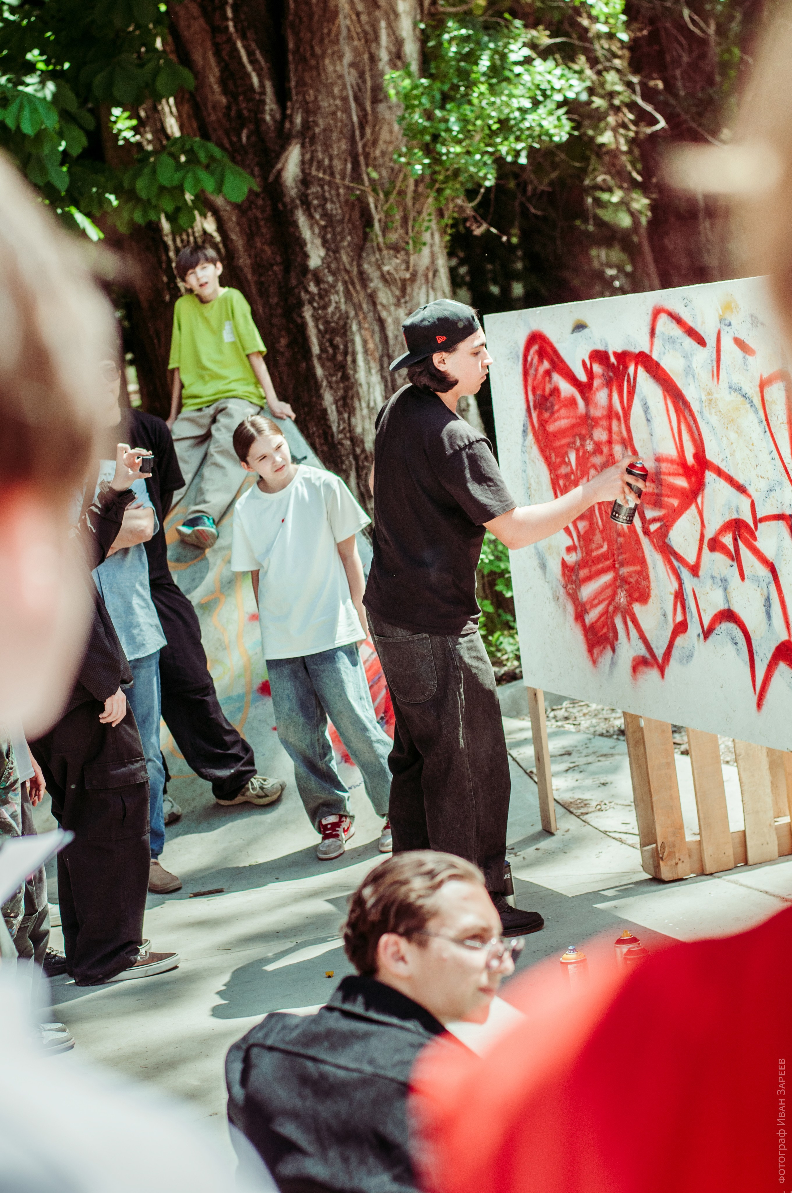 Граффити и брейкинг. Репортажный фотограф в Симферополе Зареев Иван