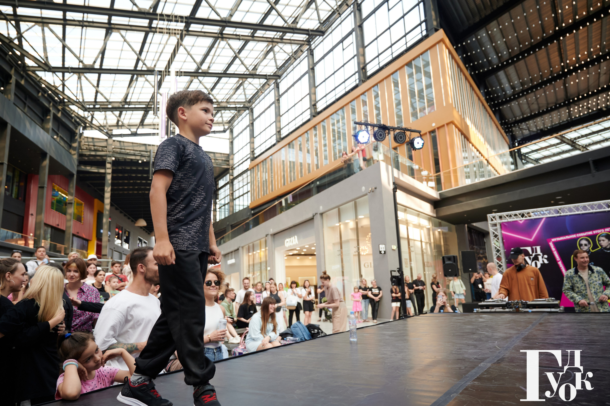 Dance Battle/Dc Crew. Профессиональный репортажный фотограф в Самаре Никита Королев