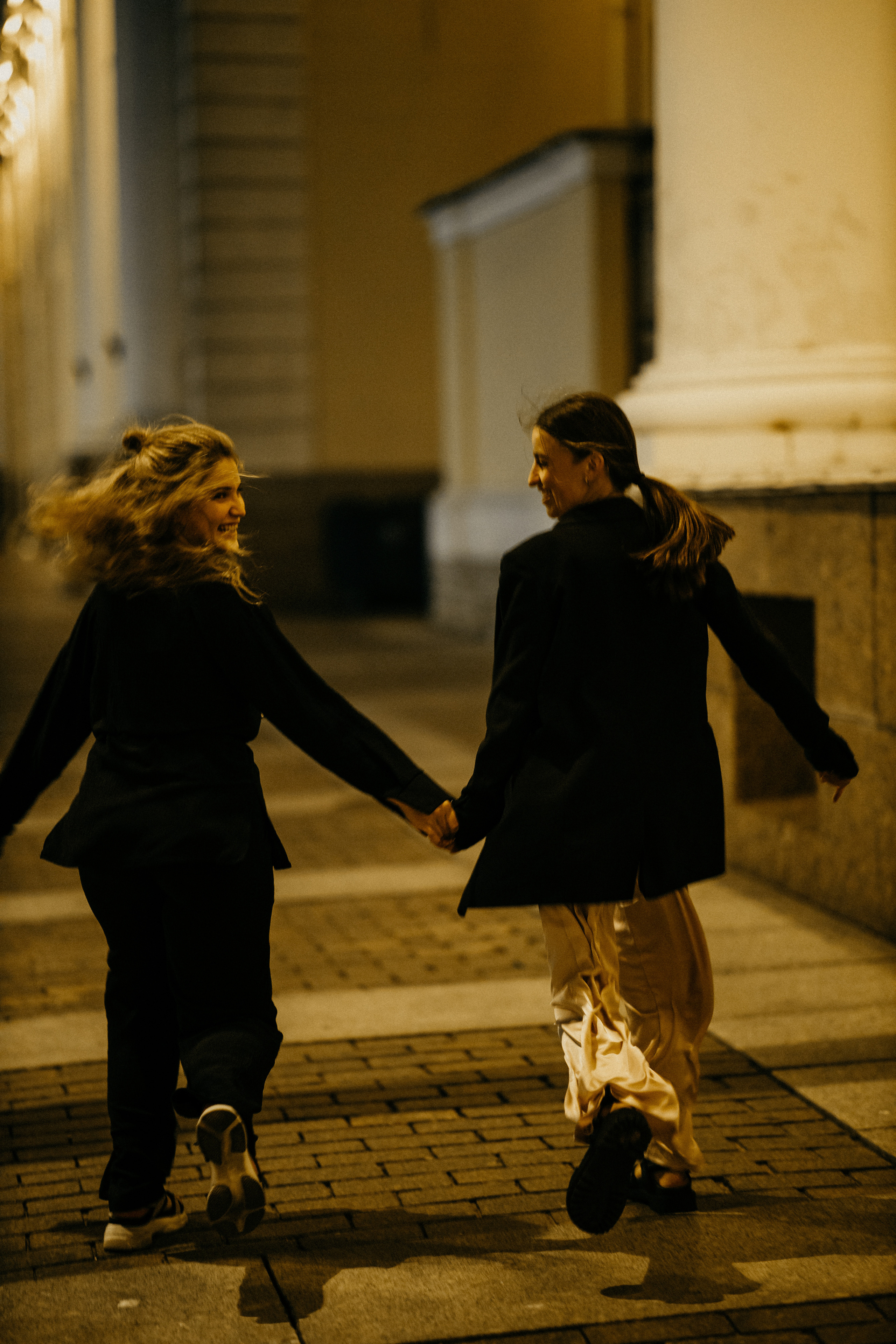 Оля и Даша. Свадебный фотограф Таня Караисаева