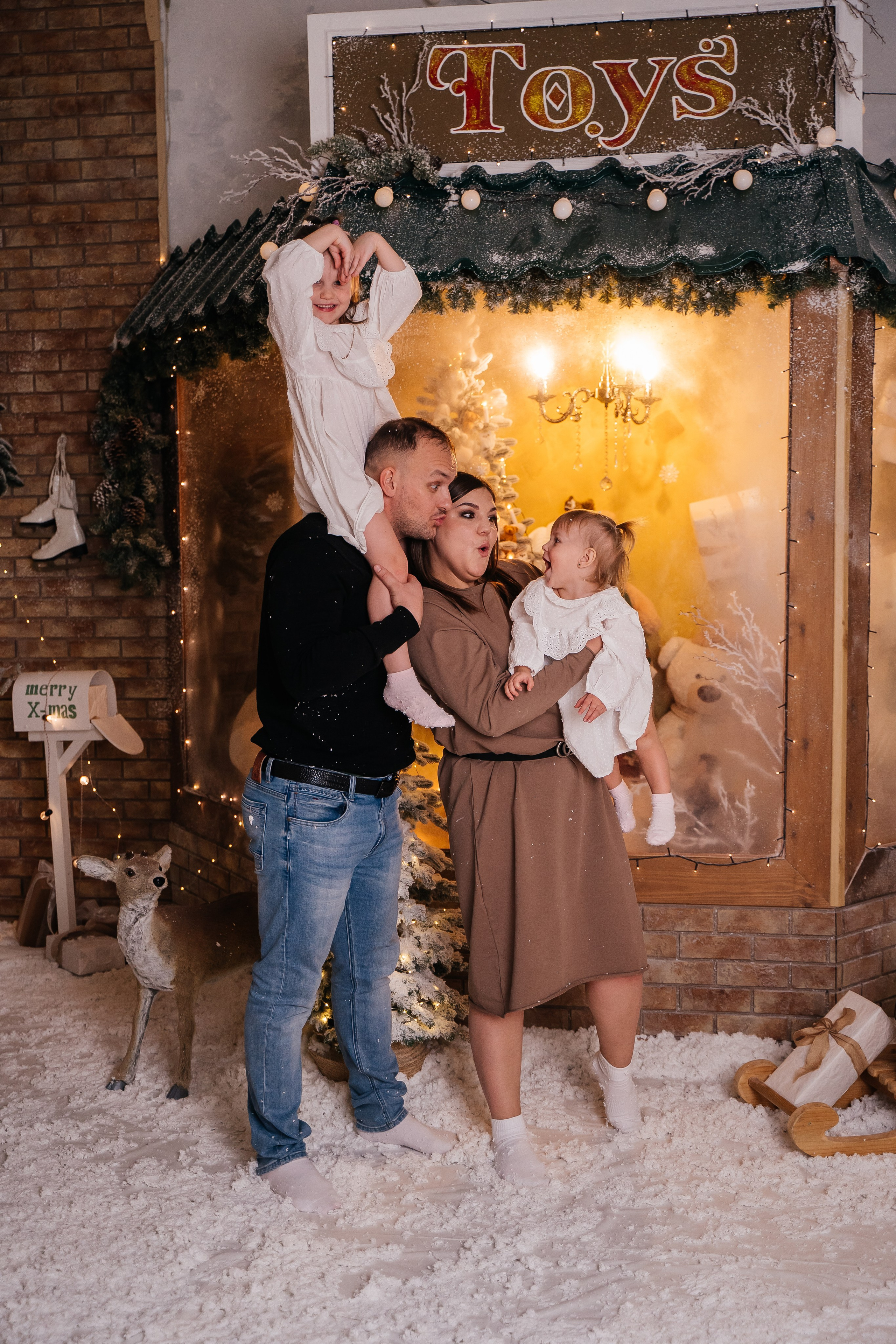 Новогодняя история двух принцесс. Свадебный и семейный фотограф в Новосибирске Синицына Наталья