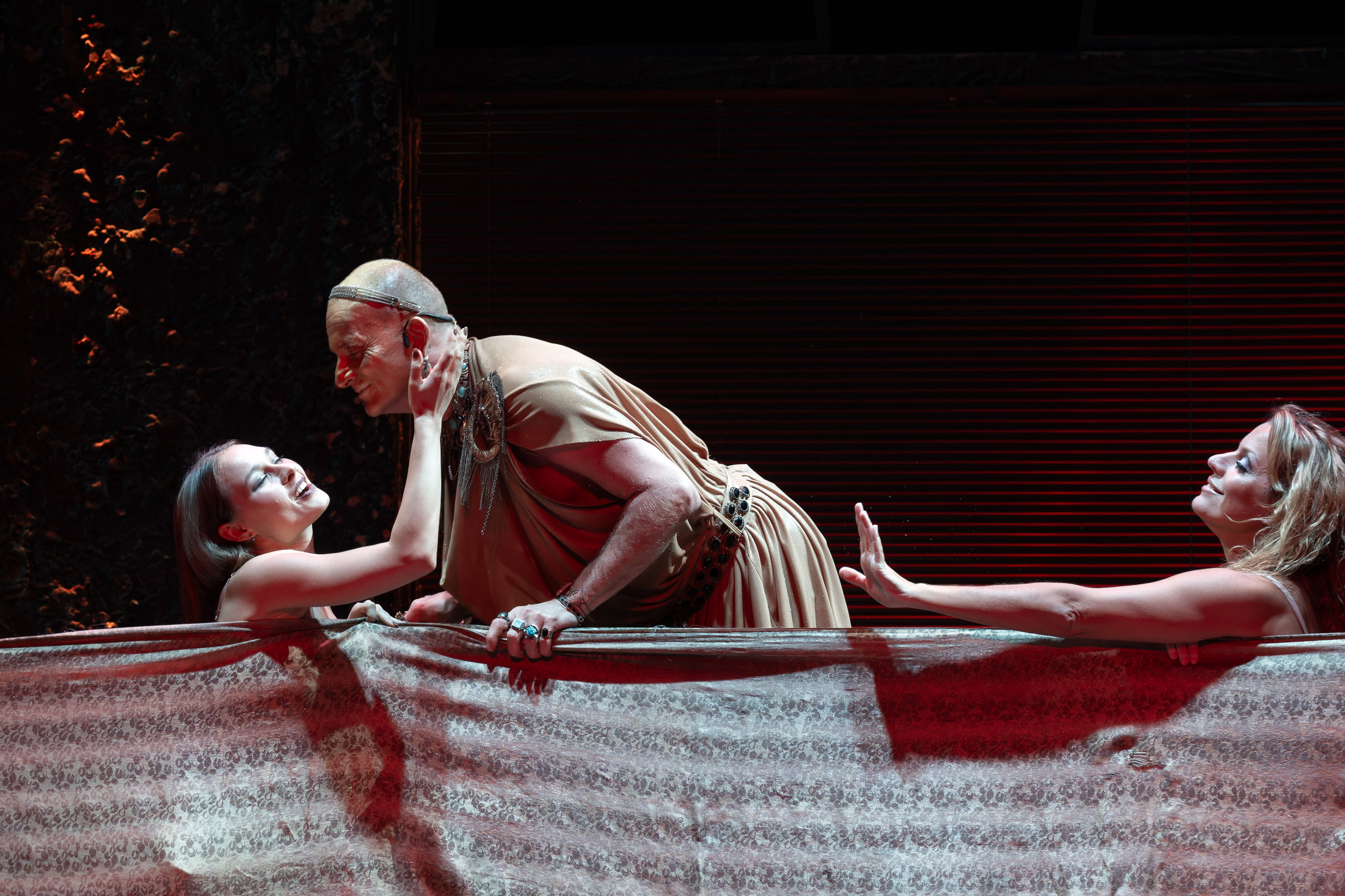 Театр Моссовета: Иисус Христос Супервезда — 35 лет на сцене. Сайт фотографа Сергея Абрамова