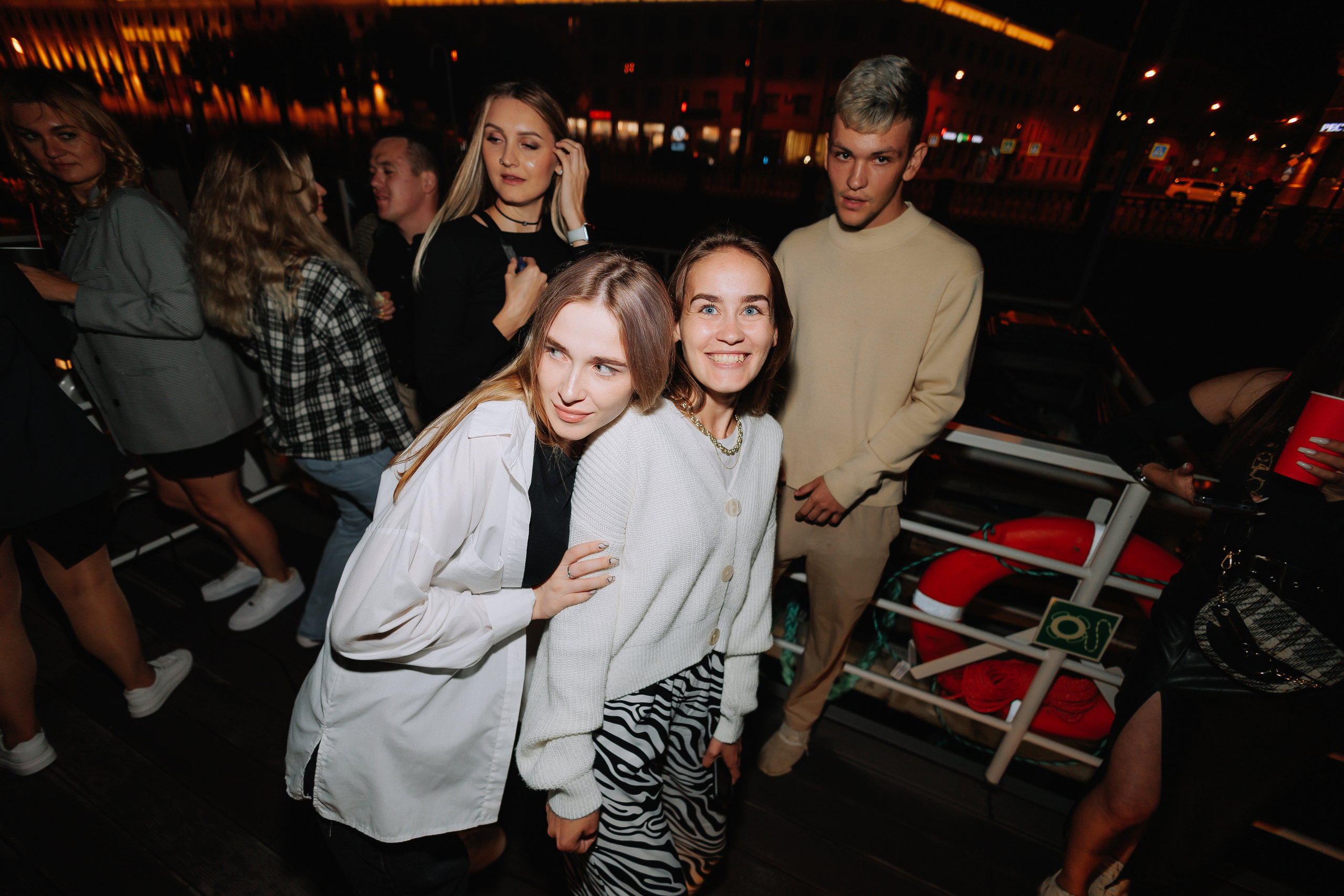 Вечеринка на корабле. Фото и видео контент за одну съемку — Веретенников Егор